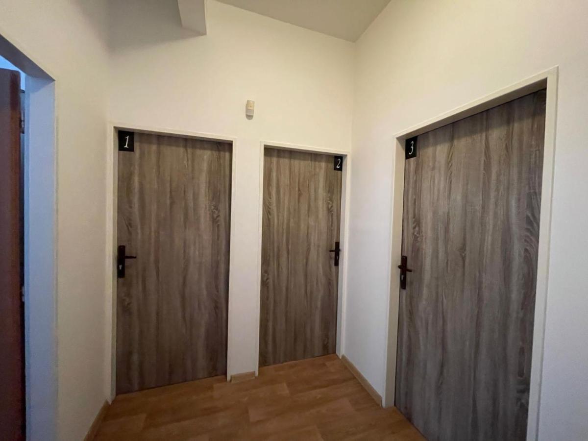 Hostel Helen U Namesti Miru Praha