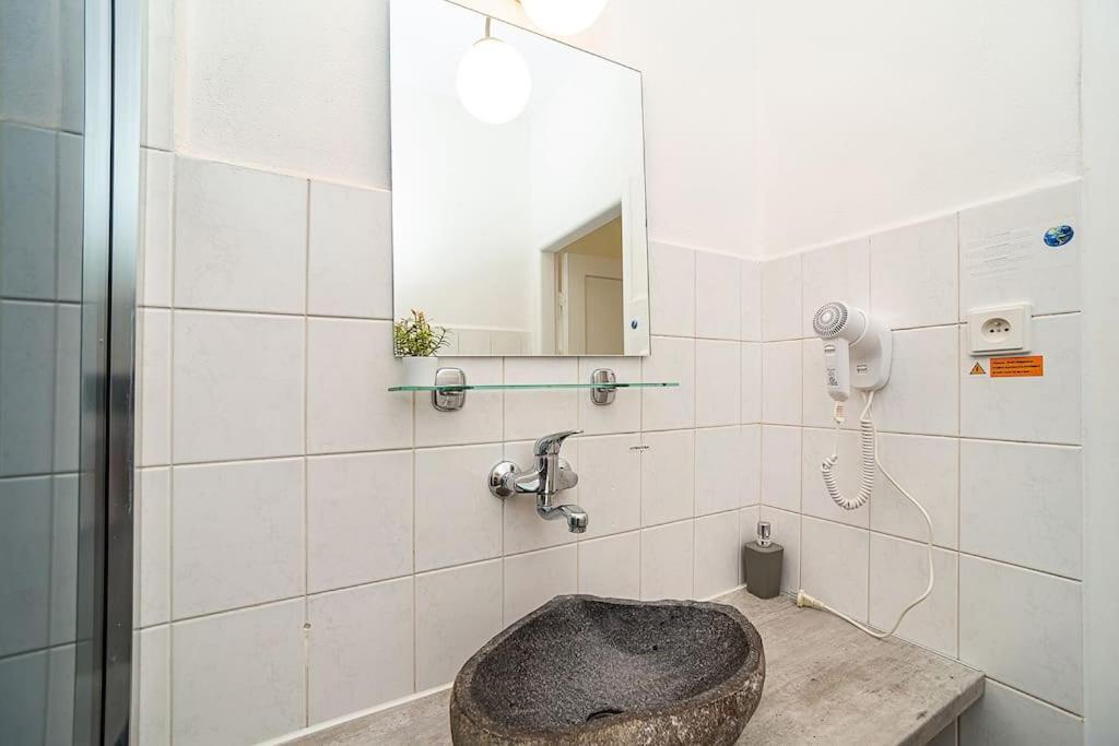 Apartmán Modern, Bright In A Great Location *