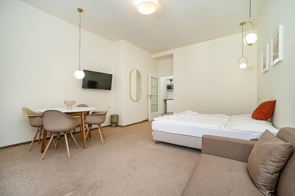 Apartmán Modern, Bright In A Great Location *