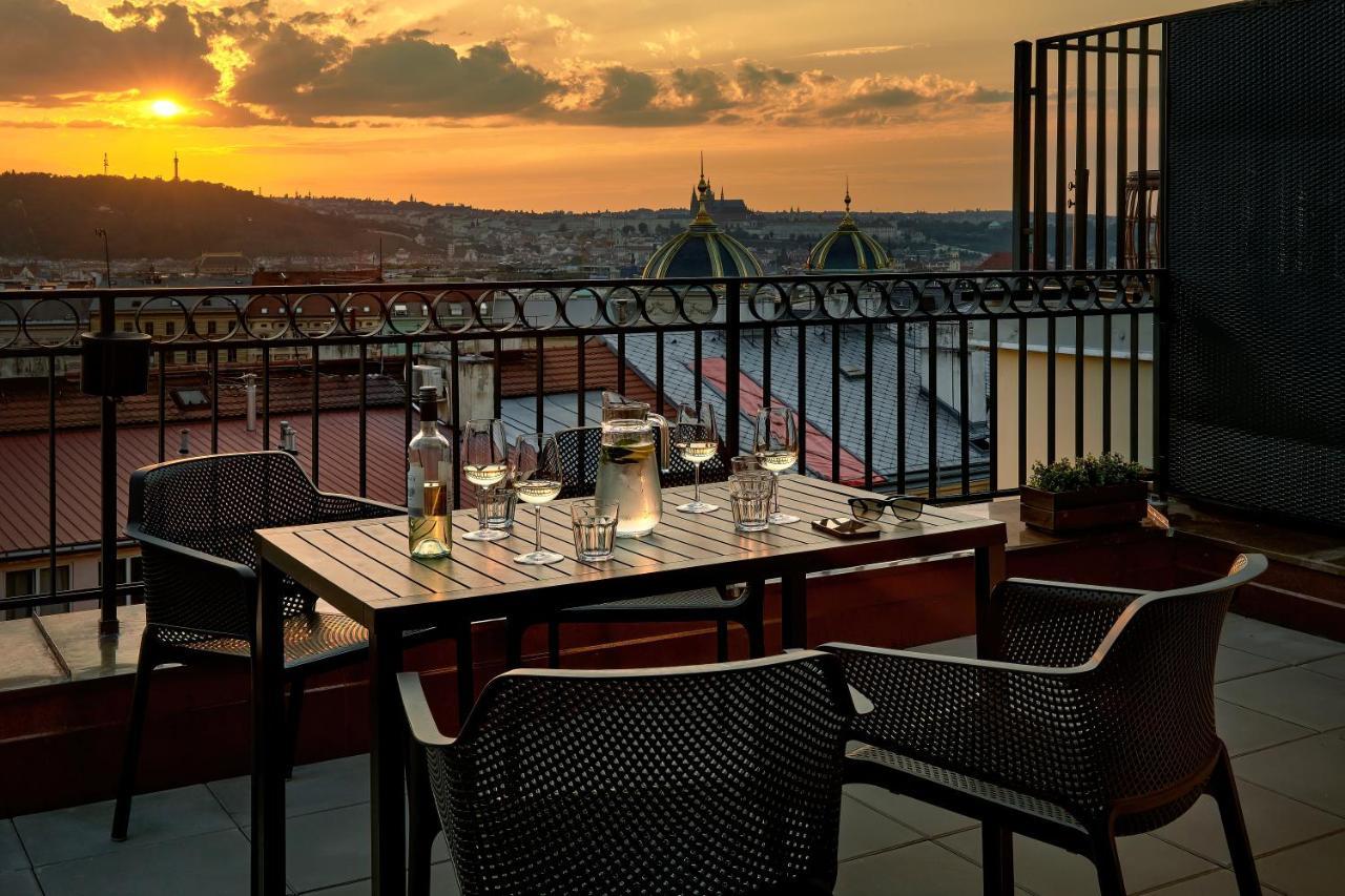 Downtown Rubesova Lägenhetshotell Prag