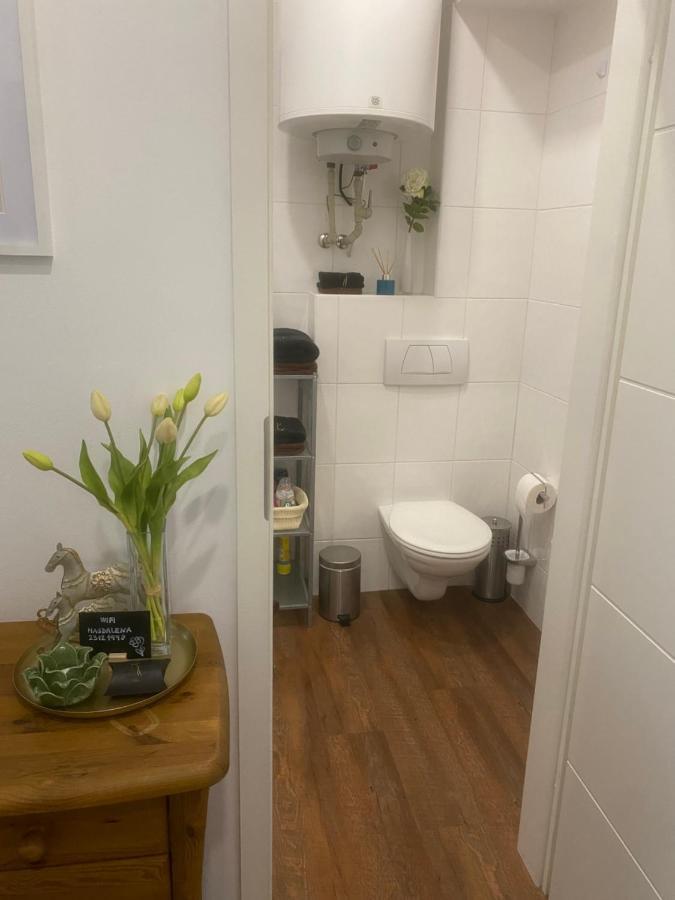 2+kk, 50 M2 V Klidne Lokalite. 10 Min Od Centra Prahy. *