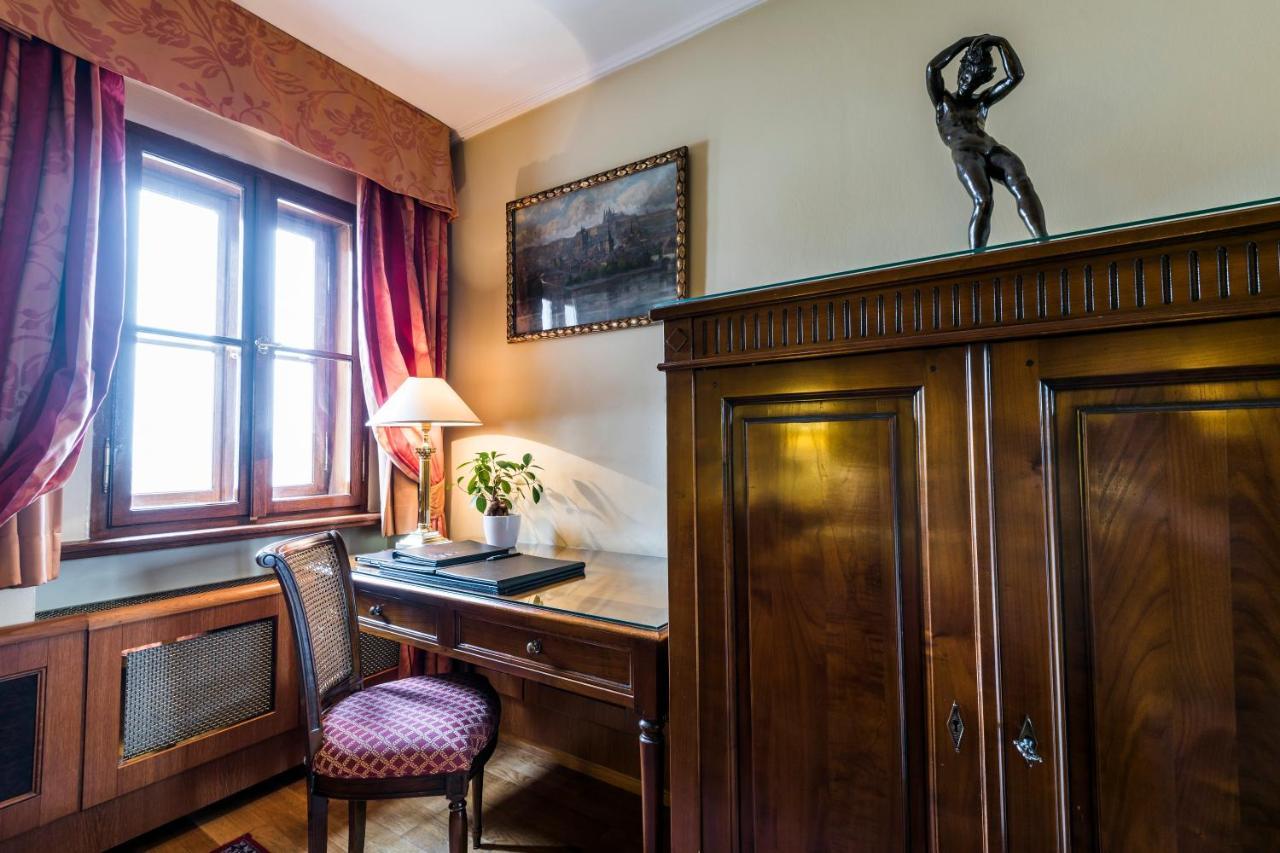 Golden Well Hotel 5*