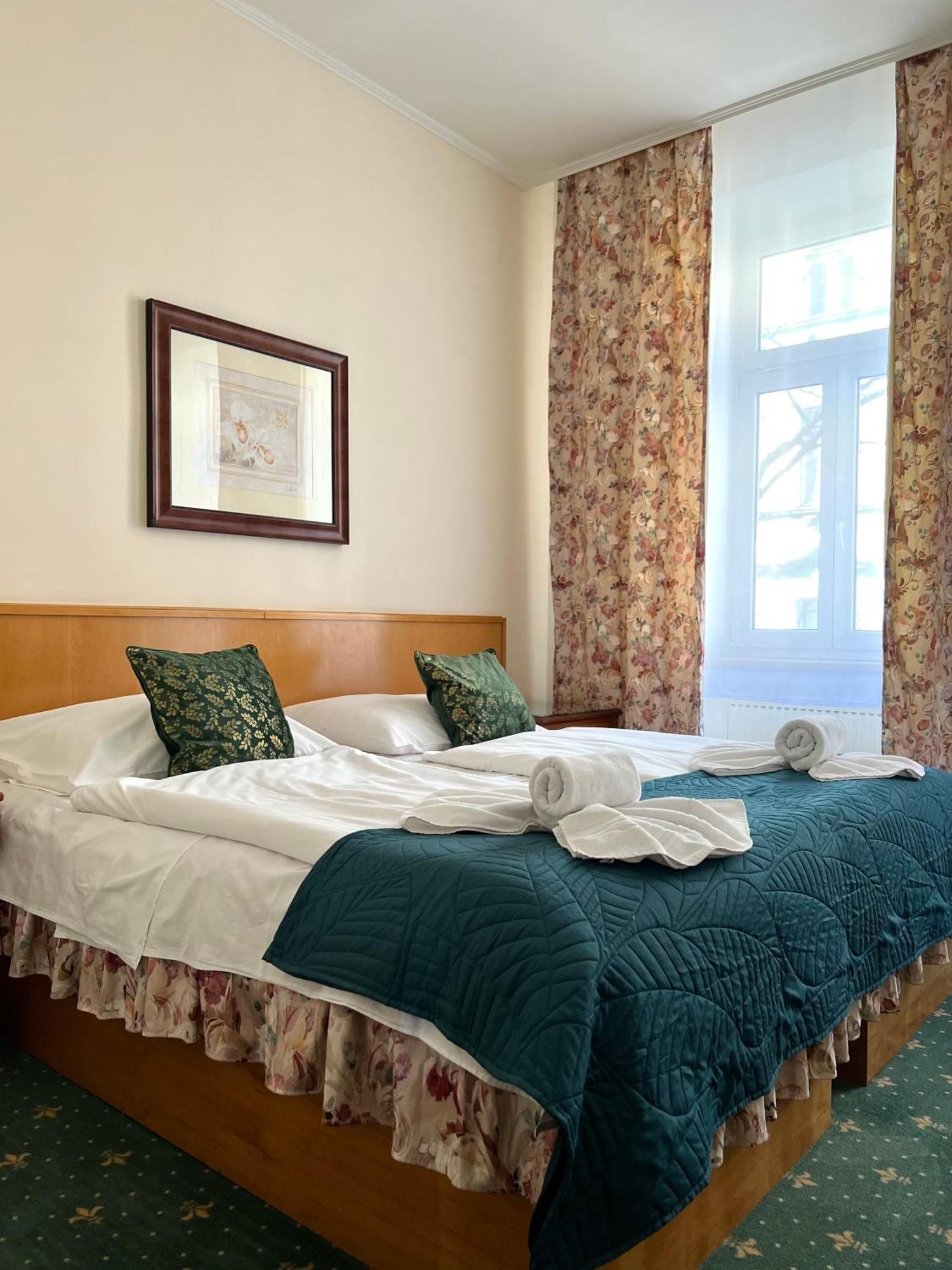Geo Hotel 3*