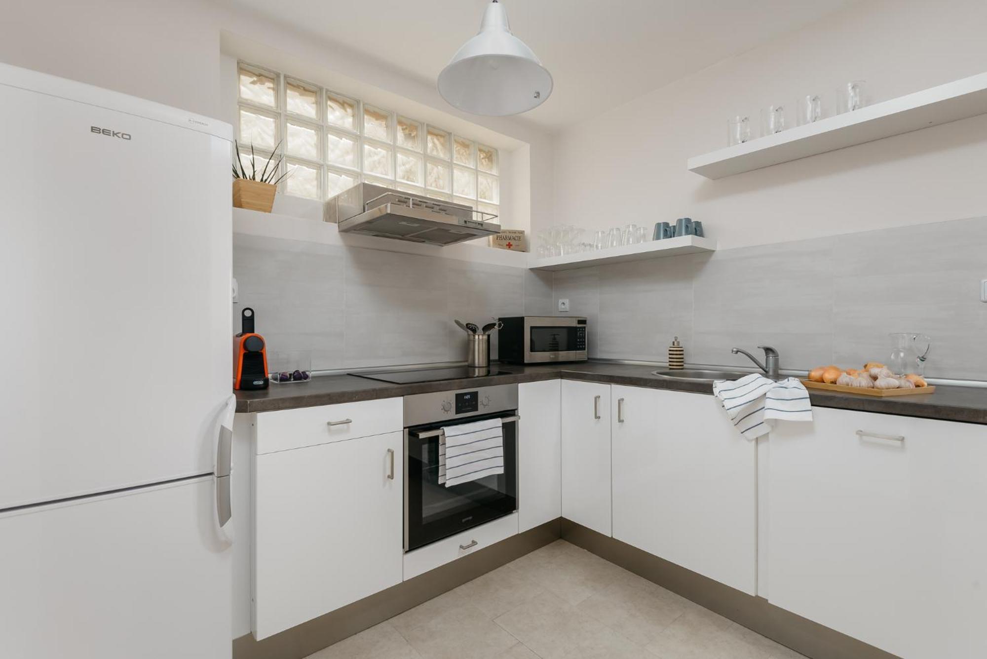 Lejlighed Roy 2 Bdr With Castle View, Parking & Ac