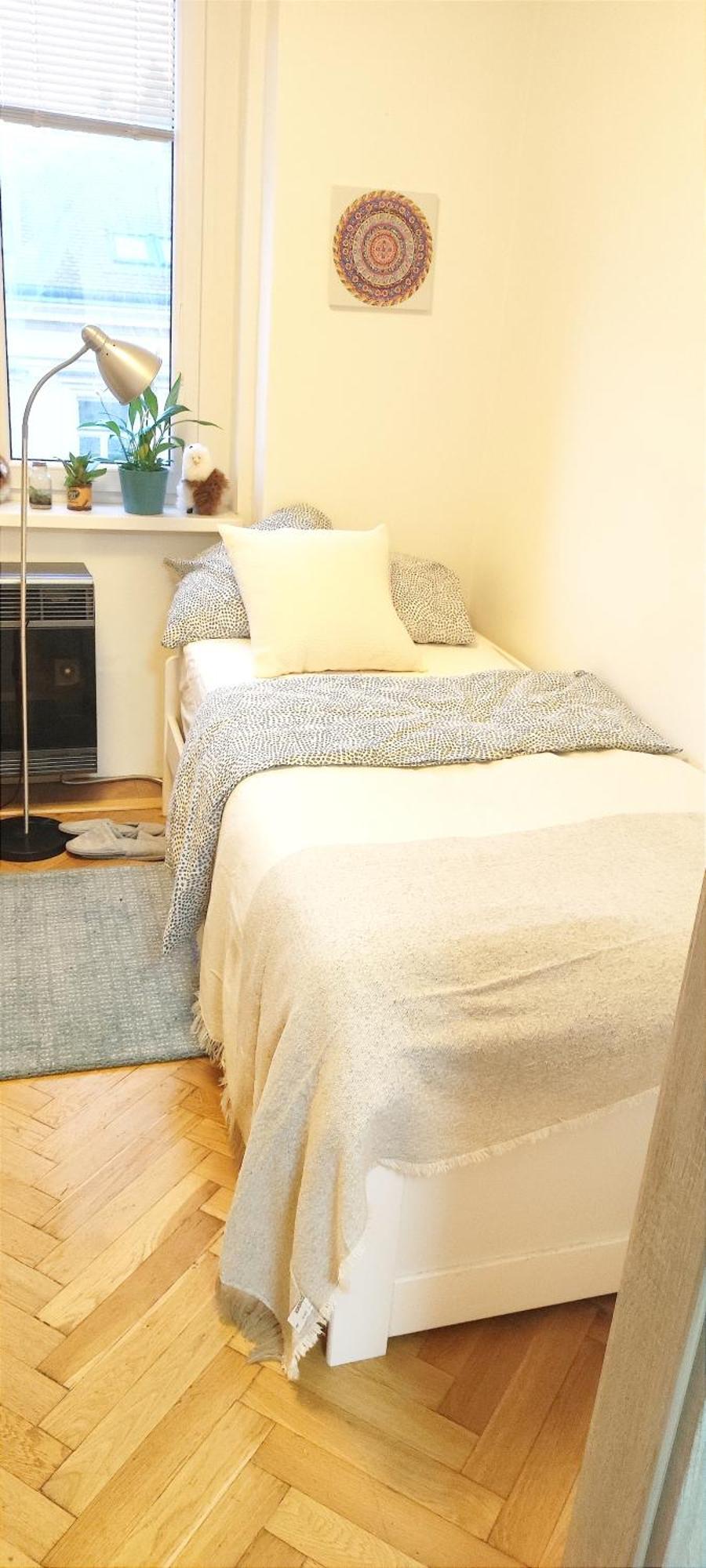 Privatunterkunft Warm In The Beautiful Smichov -