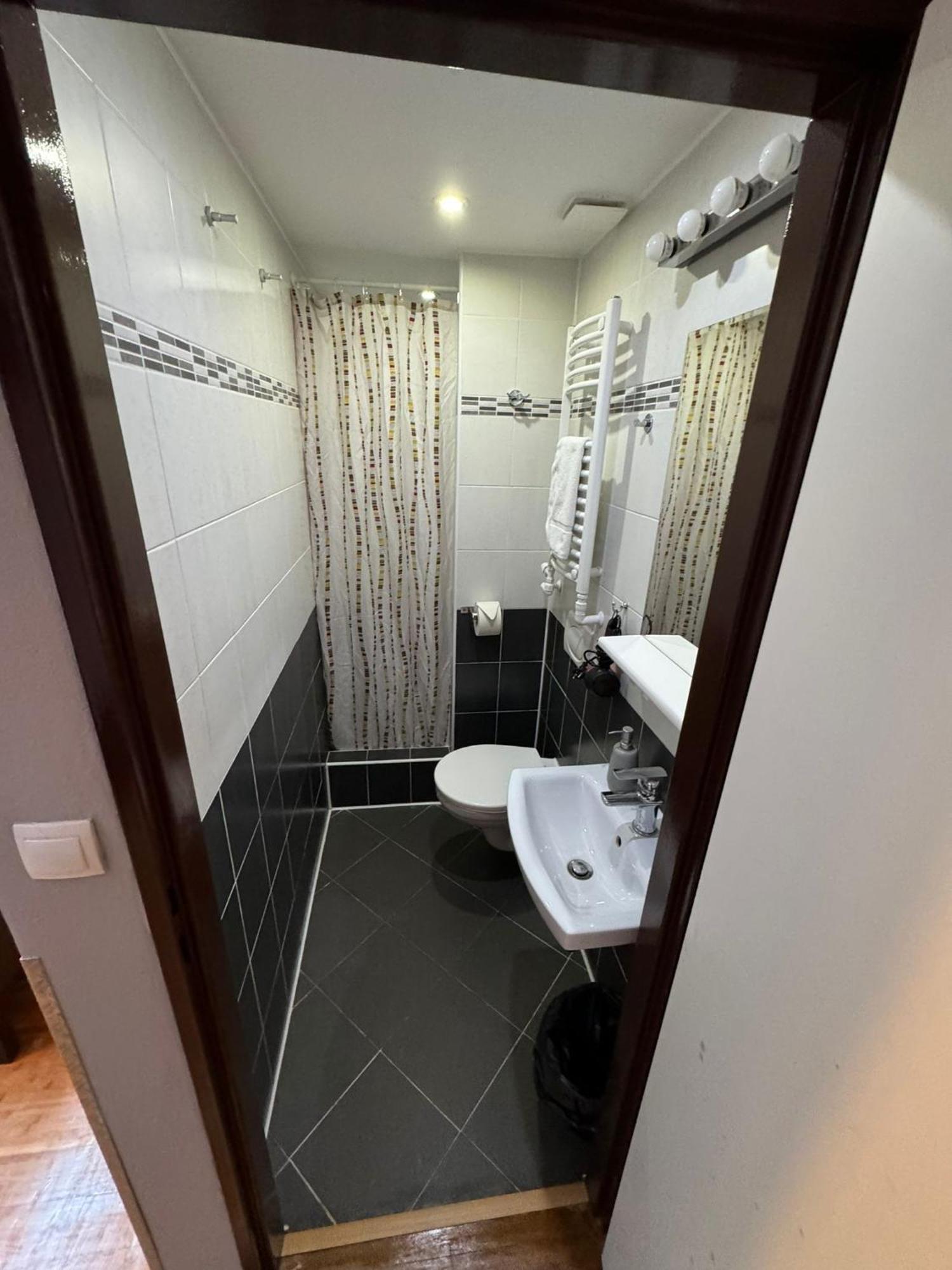 Hotel Central Studios 3*