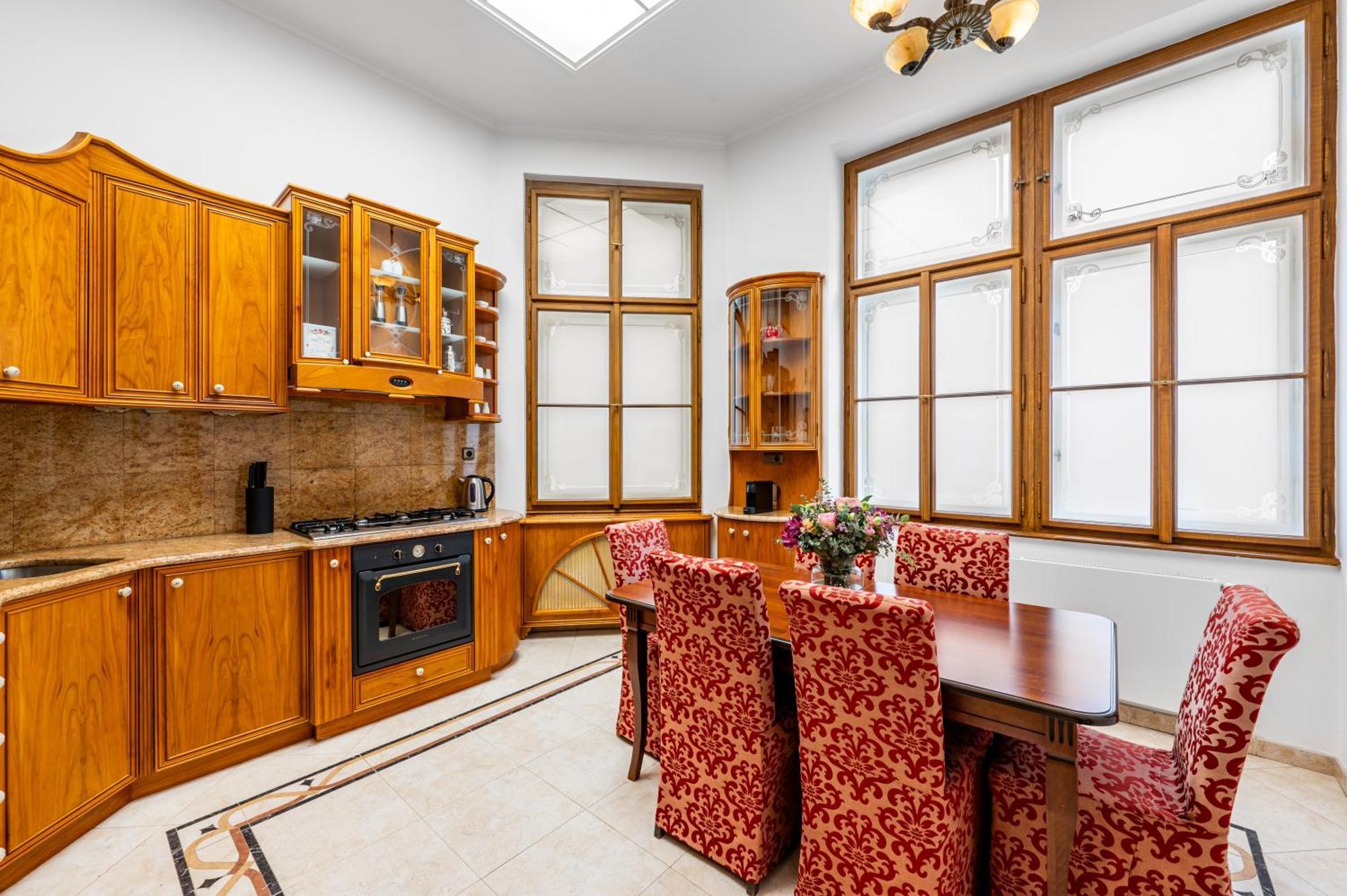 Malostranska Aparthotel 4*