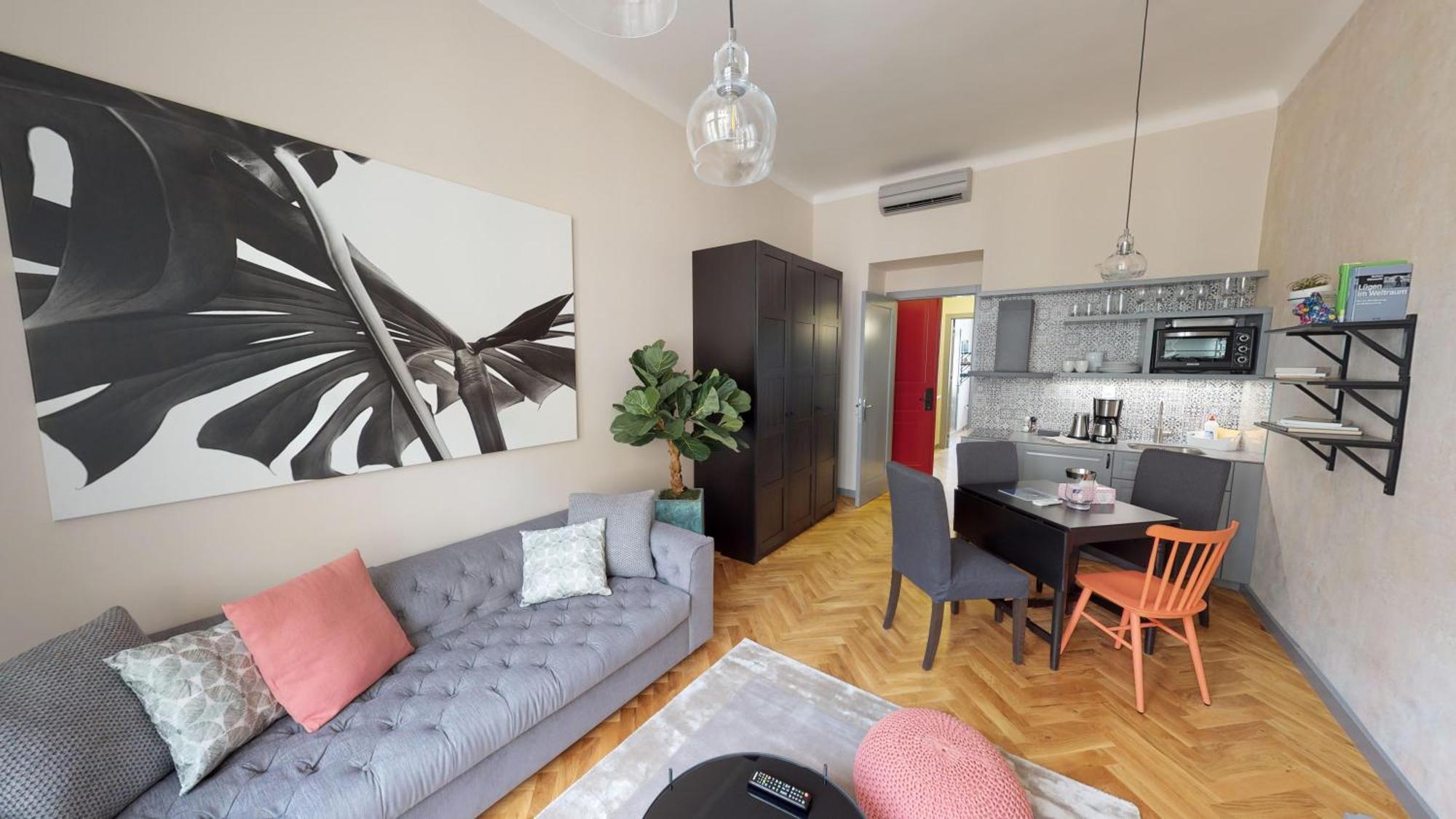 Aparthotel Garden By Tkc