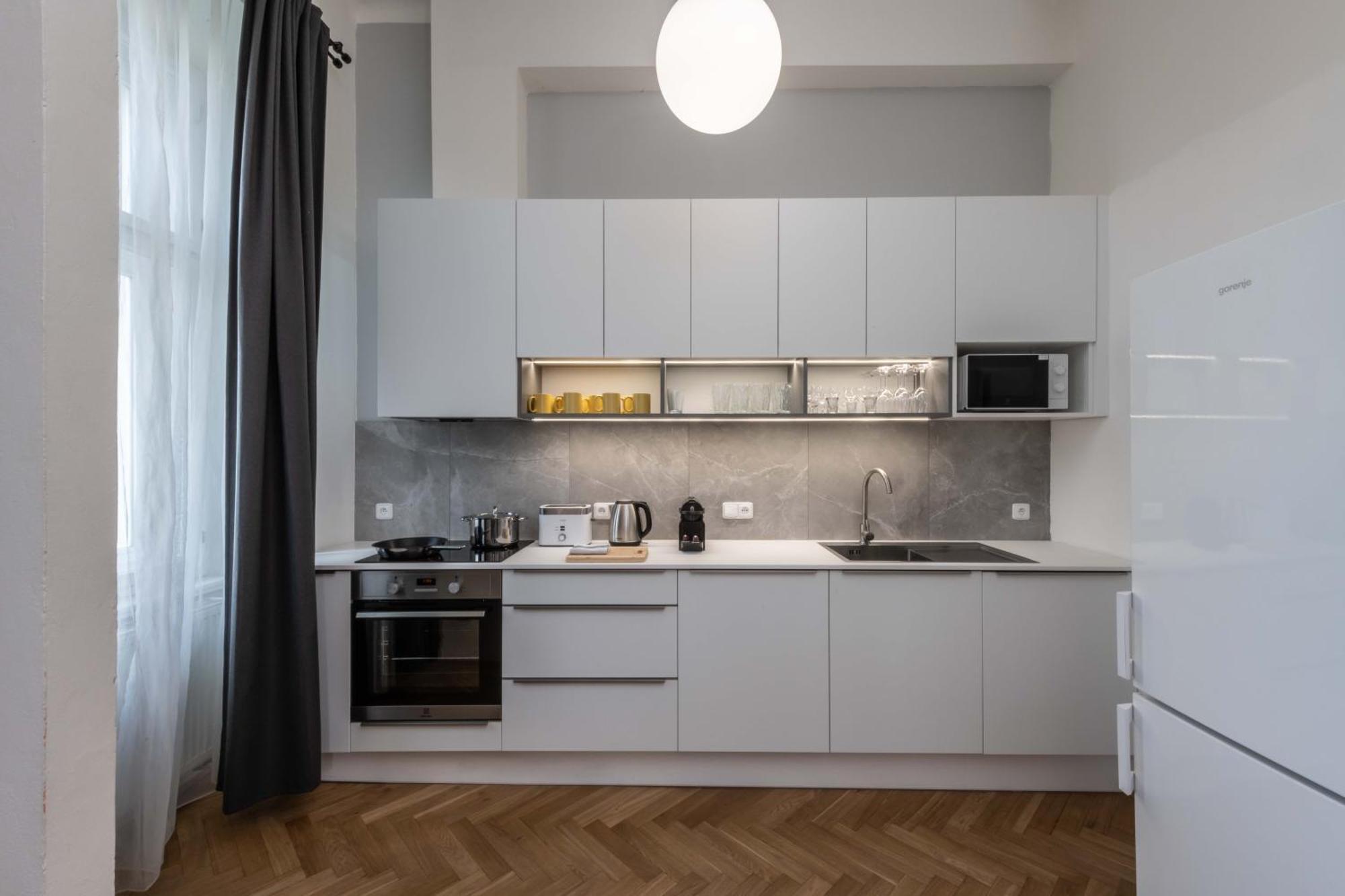 Centrally Located 3bd Near National Museum Lejlighed