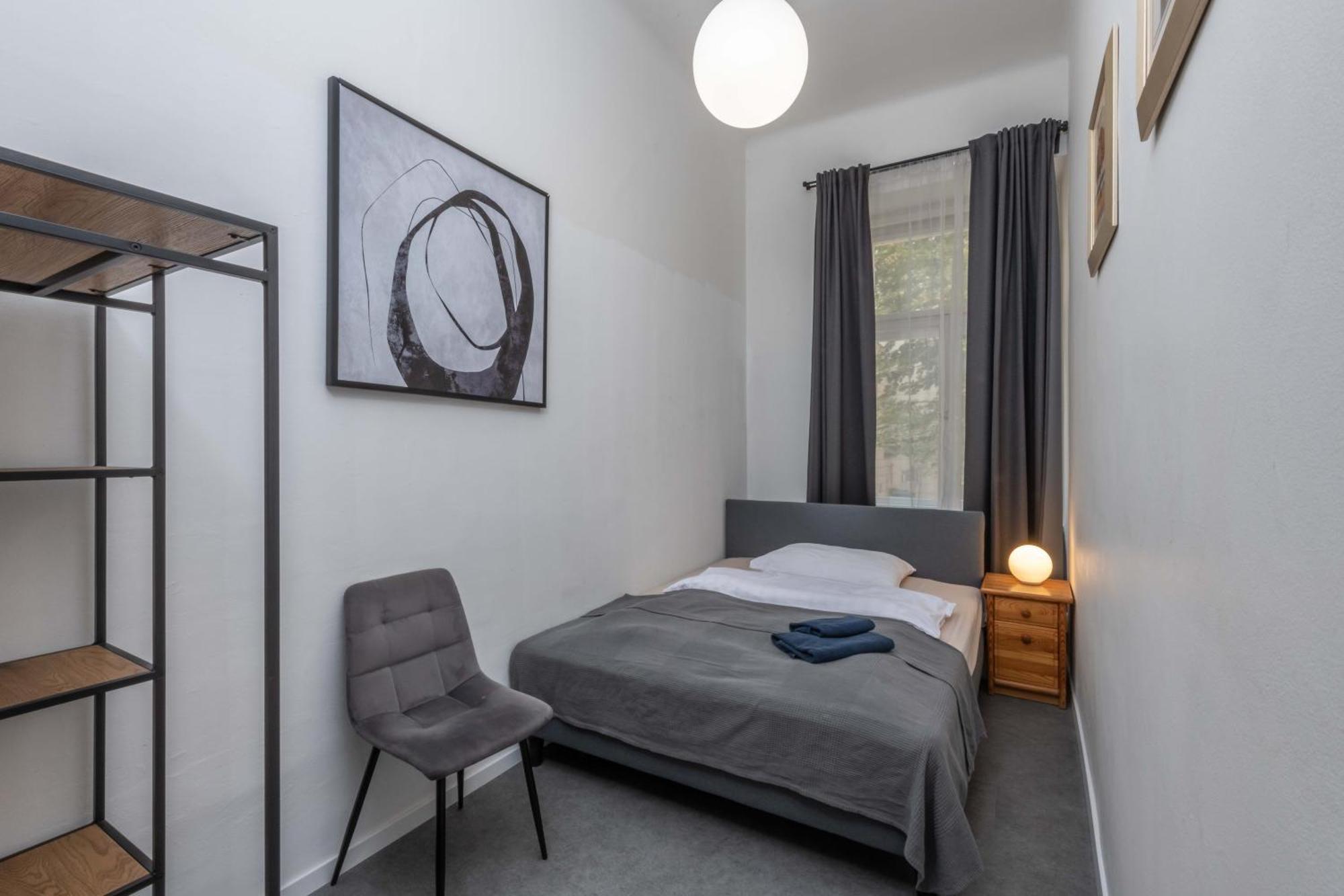 Centrally Located 3bd Near National Museum Lejlighed