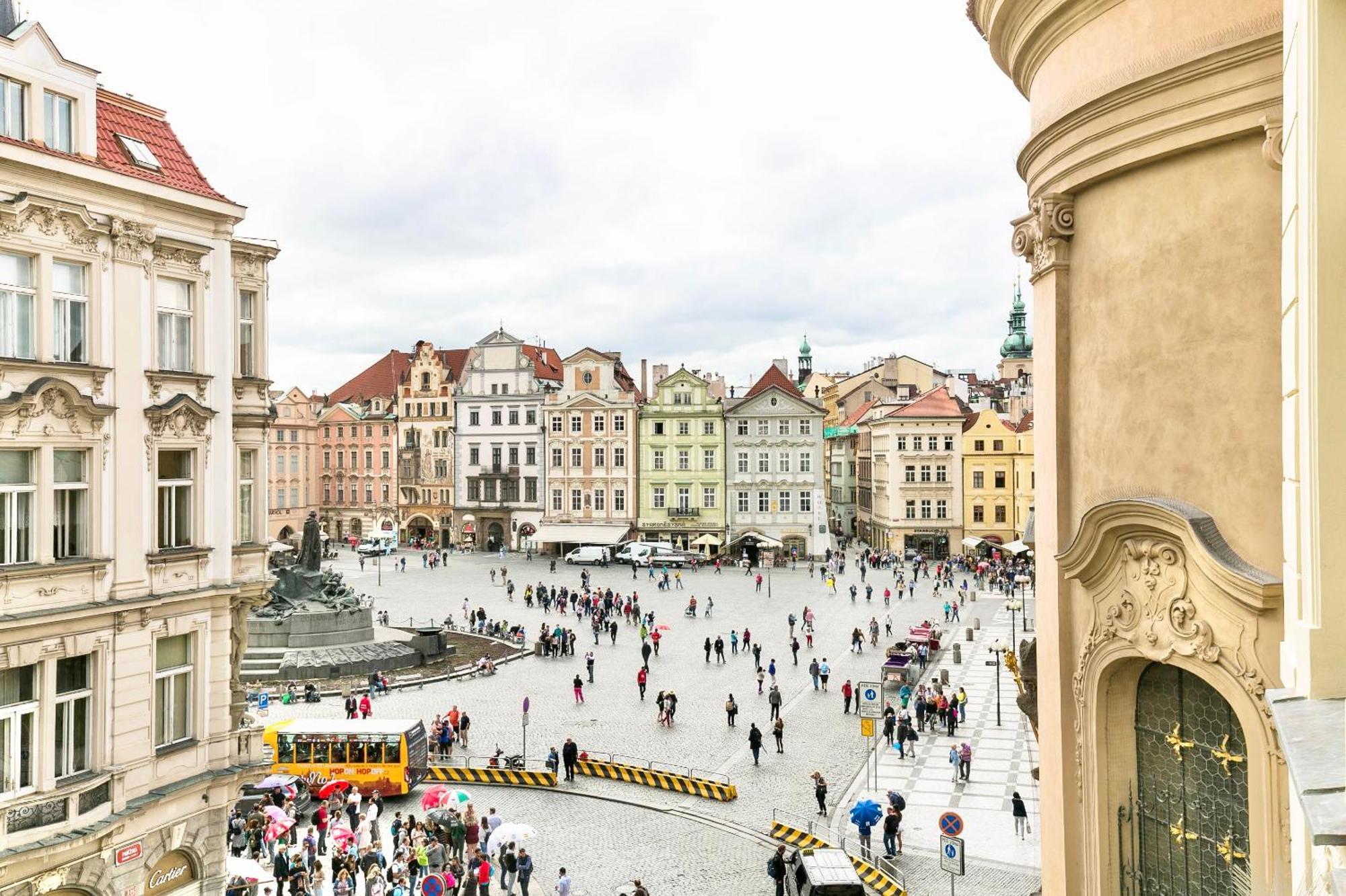 Apartment The Old Town Square & Parizska