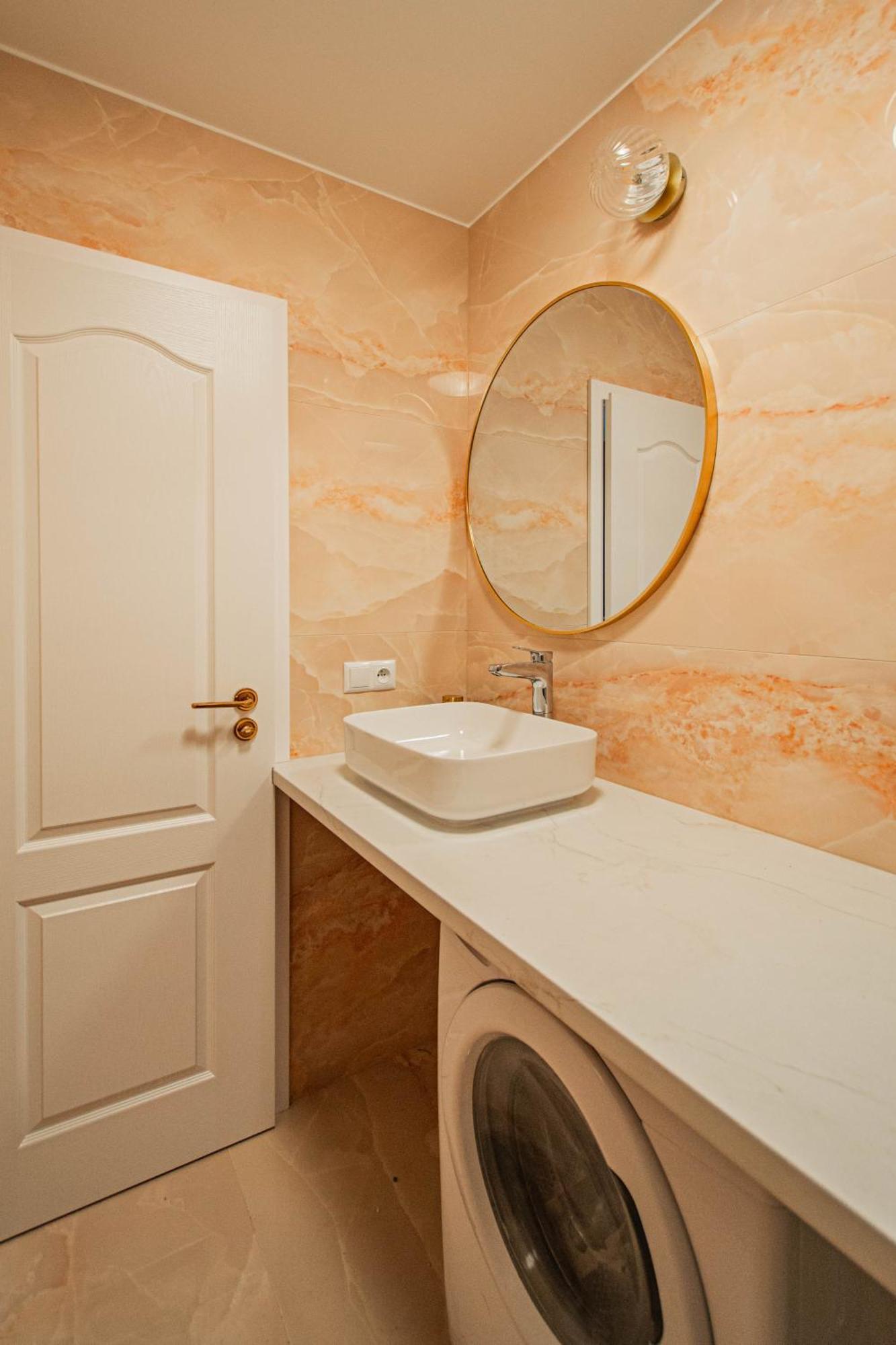 Lejlighed 4bdr Old Town Flat By Church Of St Anne *