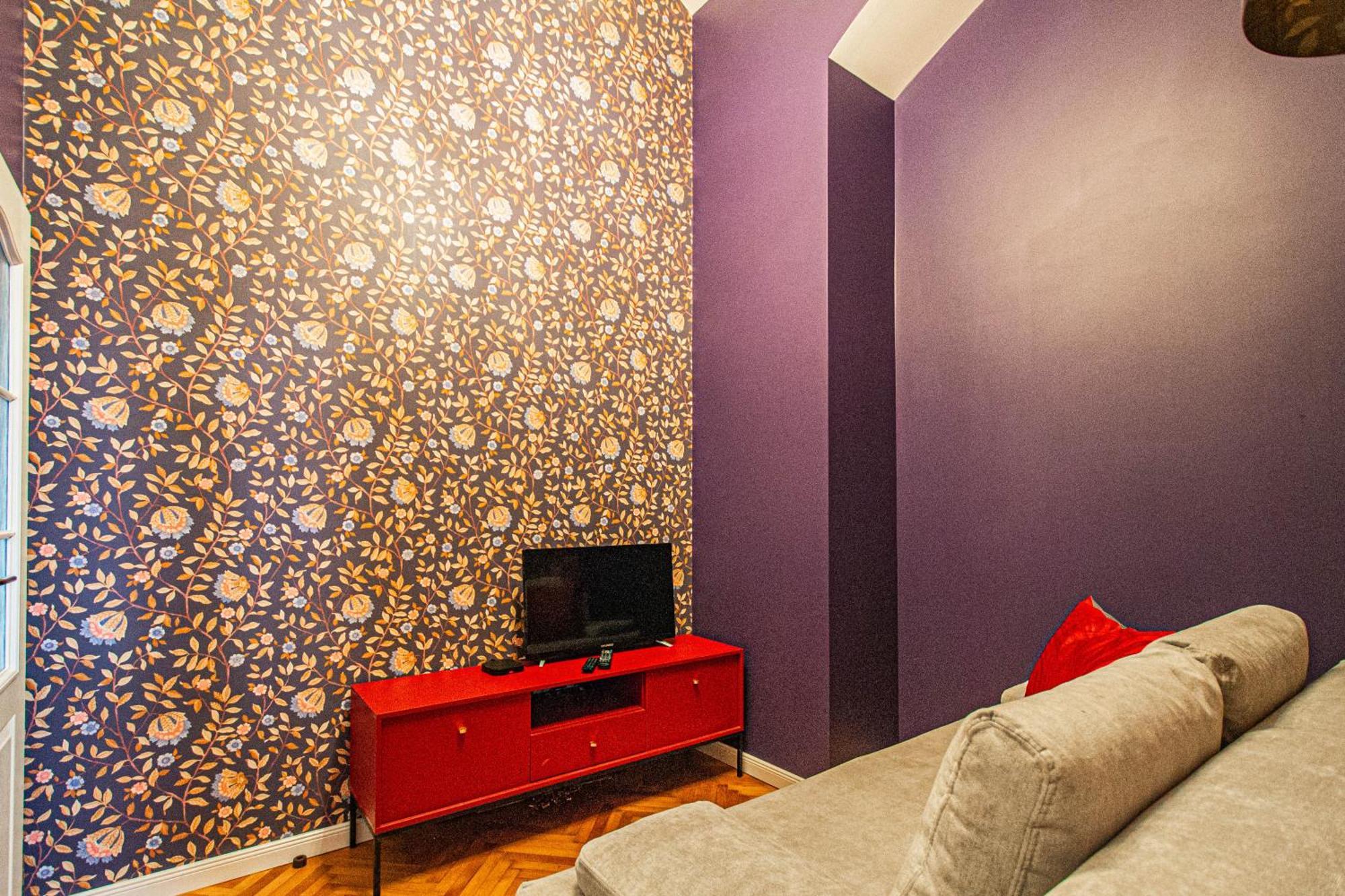 4bdr Old Town Flat By Church Of St Anne Prag