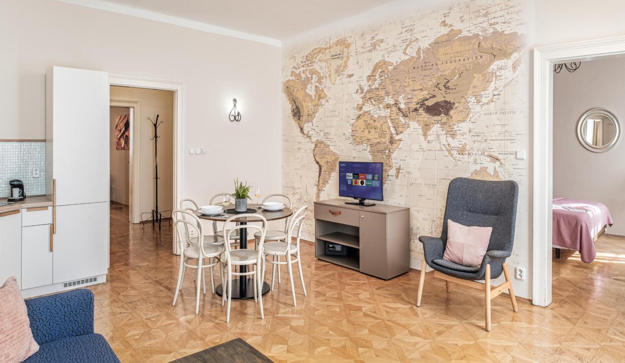 6 Continents By Adrez Apartment *
