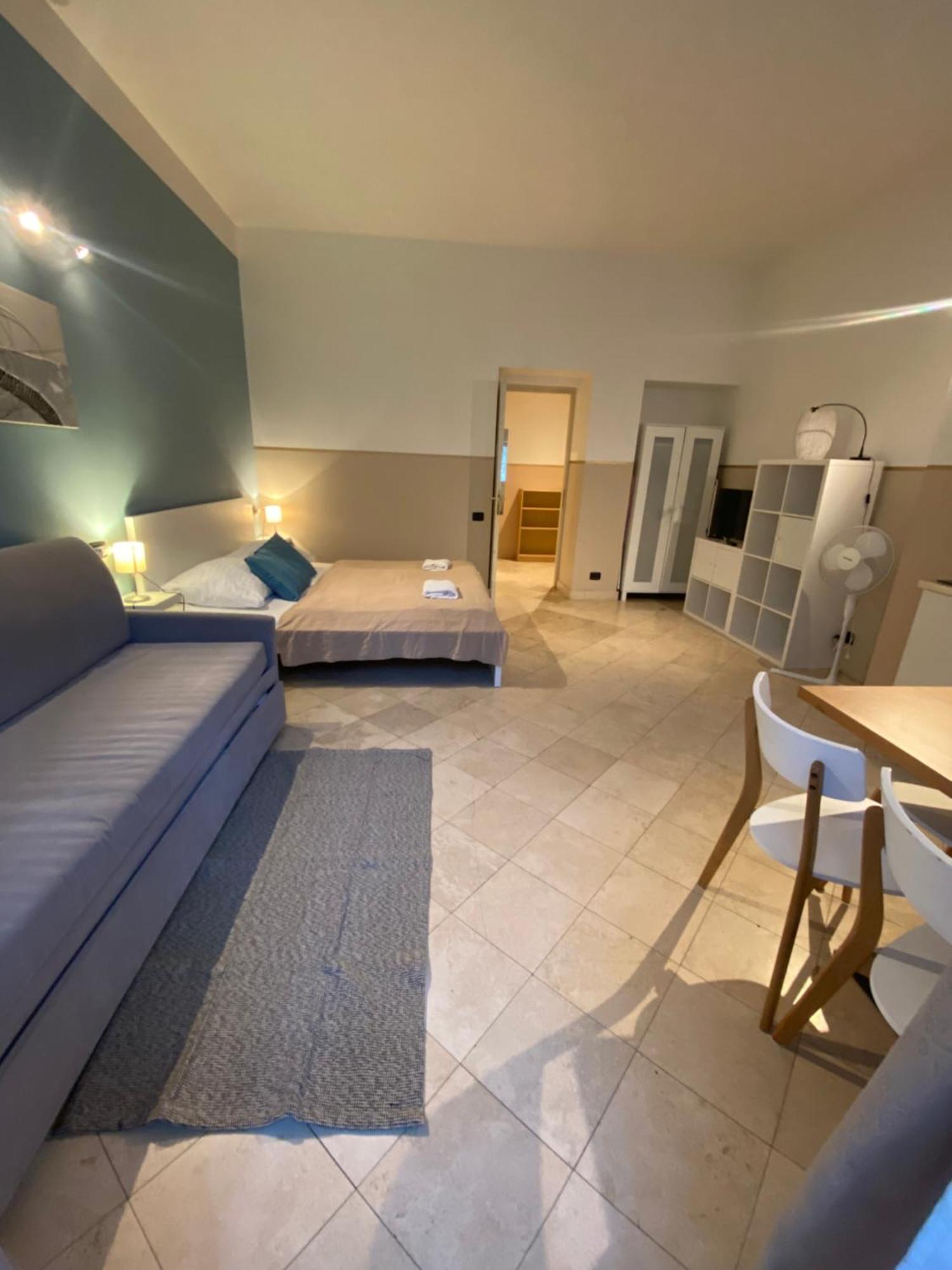 Legerova 33 Aparthotel 3*
