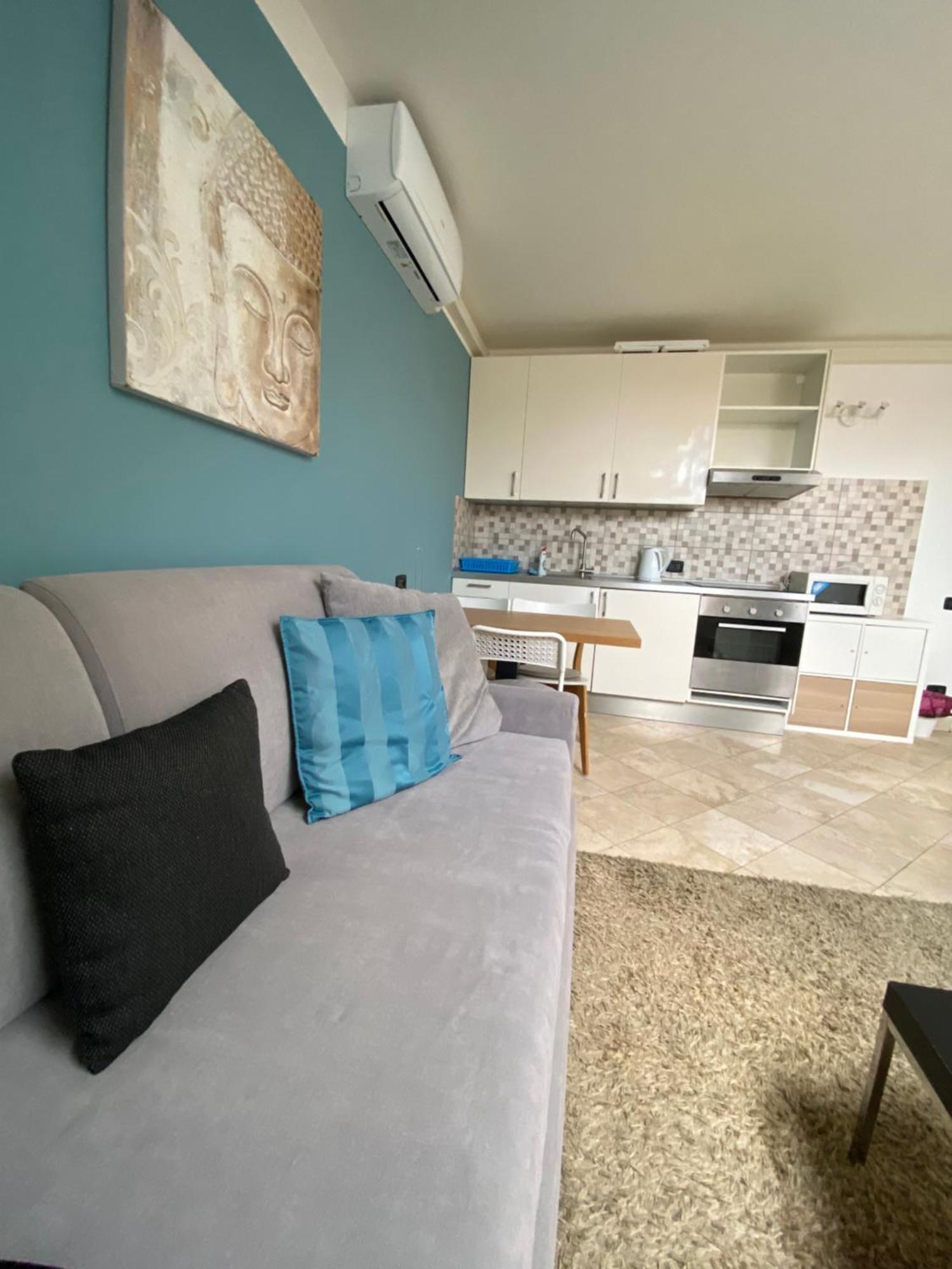 Legerova 33 Aparthotel 3*