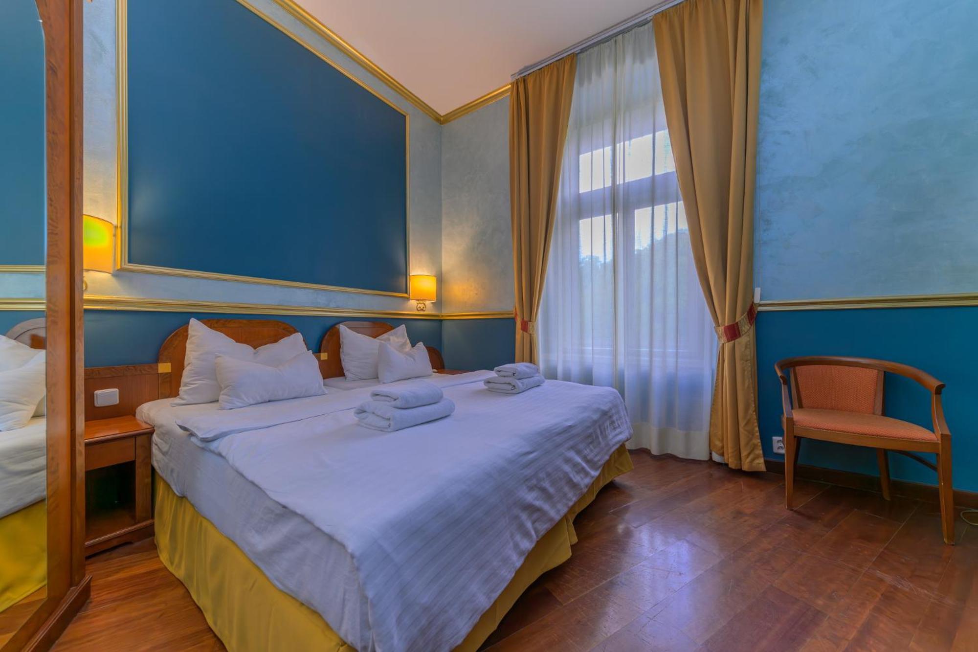 Hotel Kinsky Fountain 4*