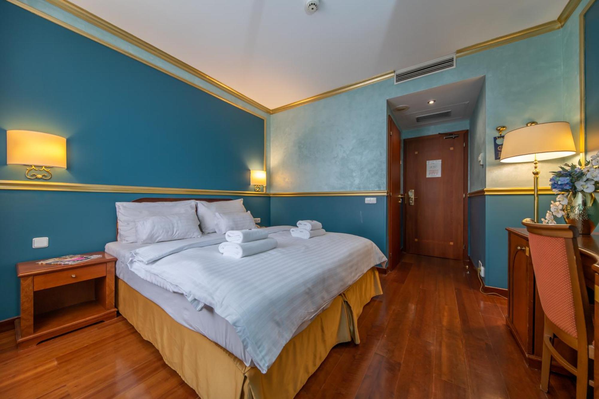 Hotel Kinsky Fountain Prag