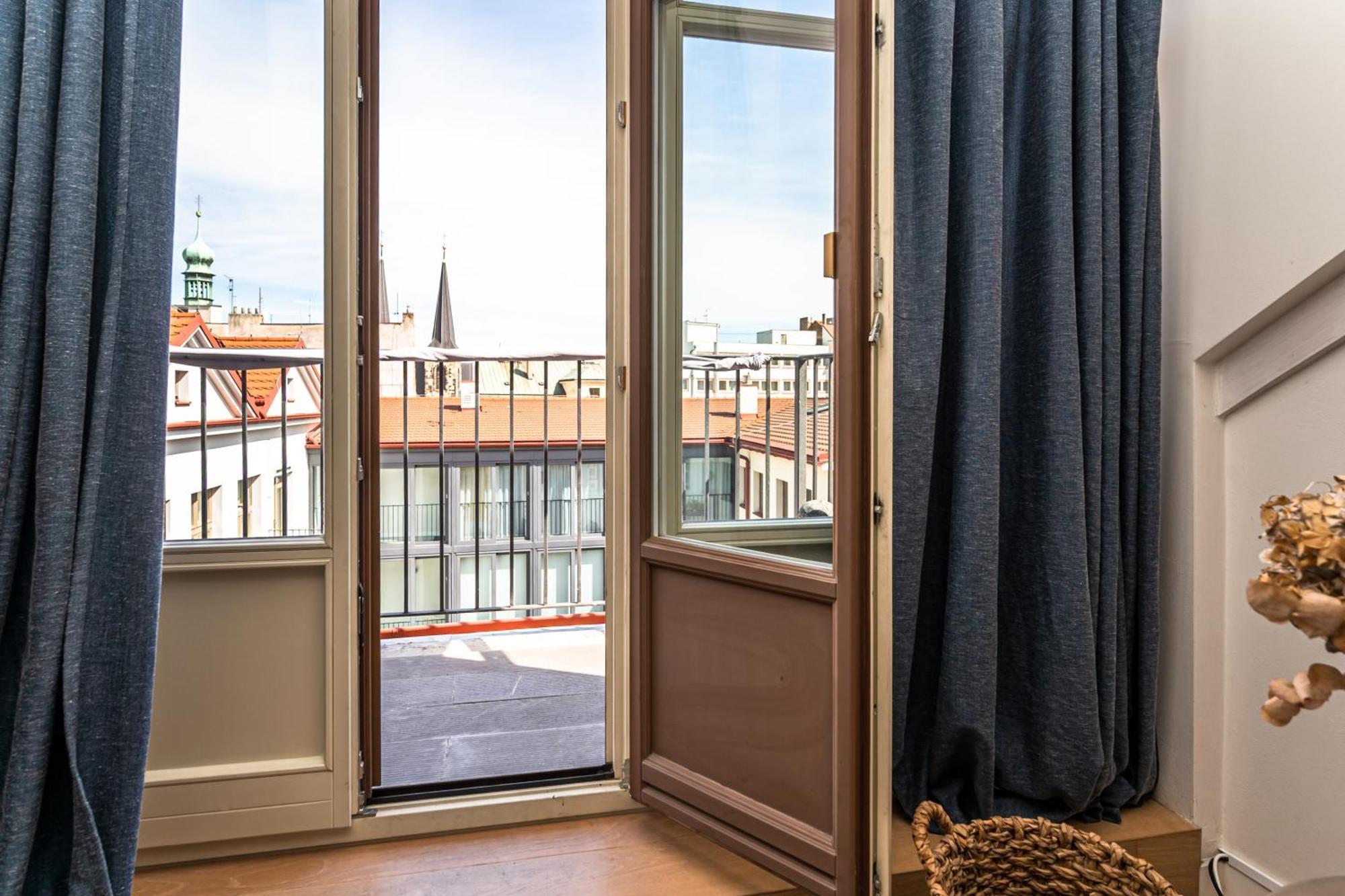 Wishlist Old Residences - Hastalska * Prague