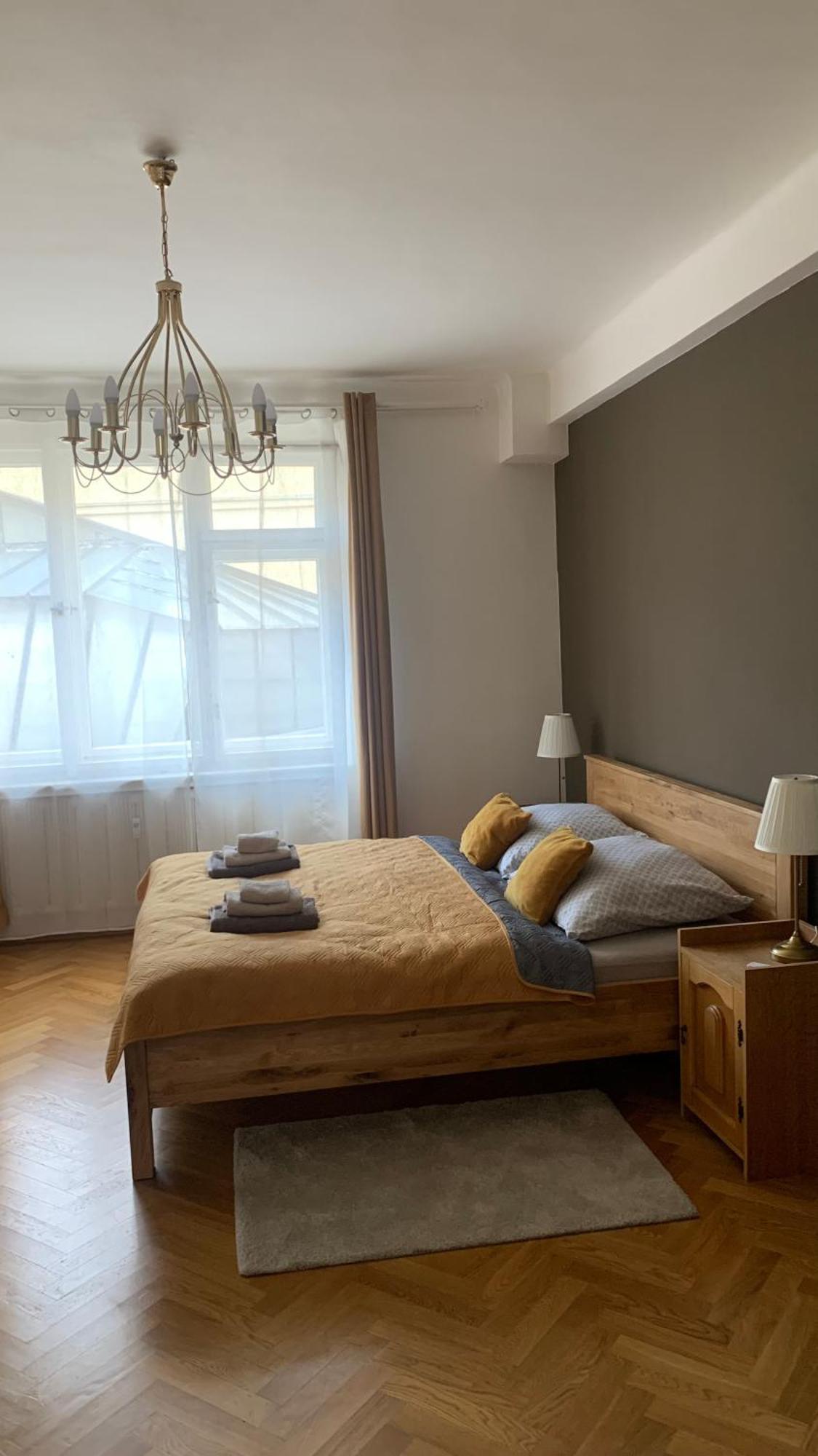 Apartmán Anenska By Charles Bridge 3 *