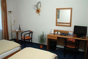 Penzion Jas Hotel 3*
