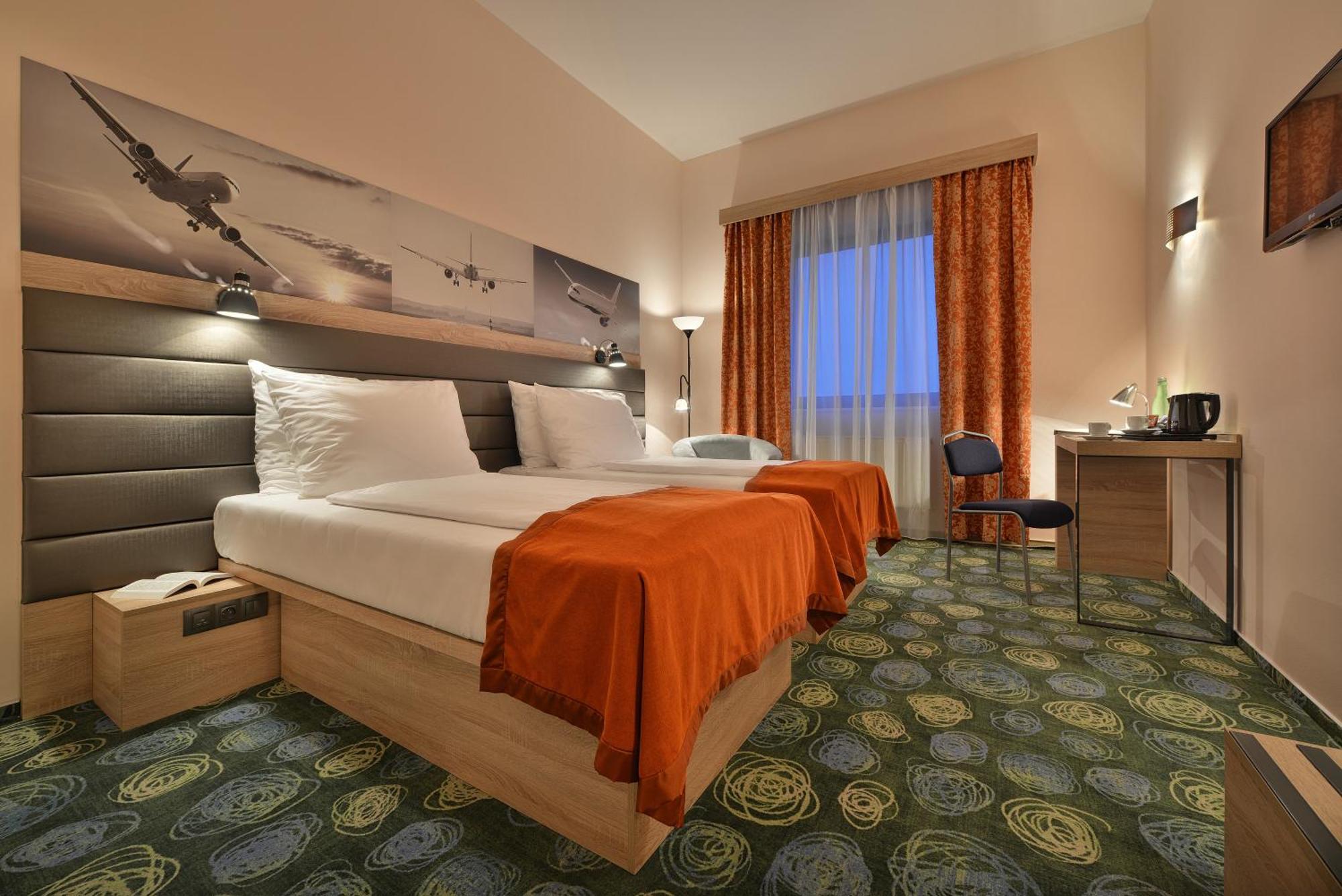 Ramada Airport Prague