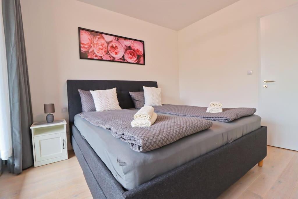 Lejlighed The Peony In Smichov, 5 *