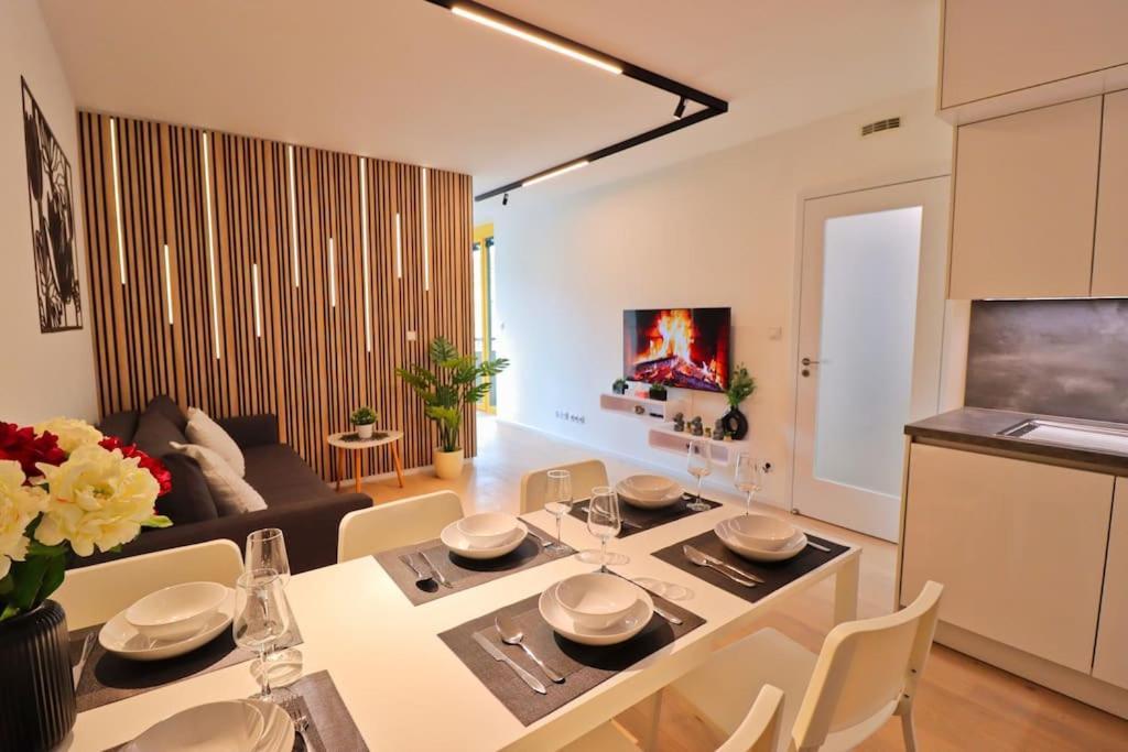 The Peony In Smichov, 5 * Prag