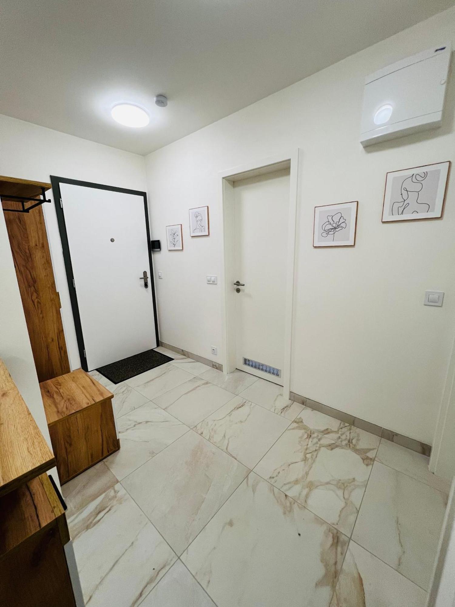 Nika 5 Apartment *