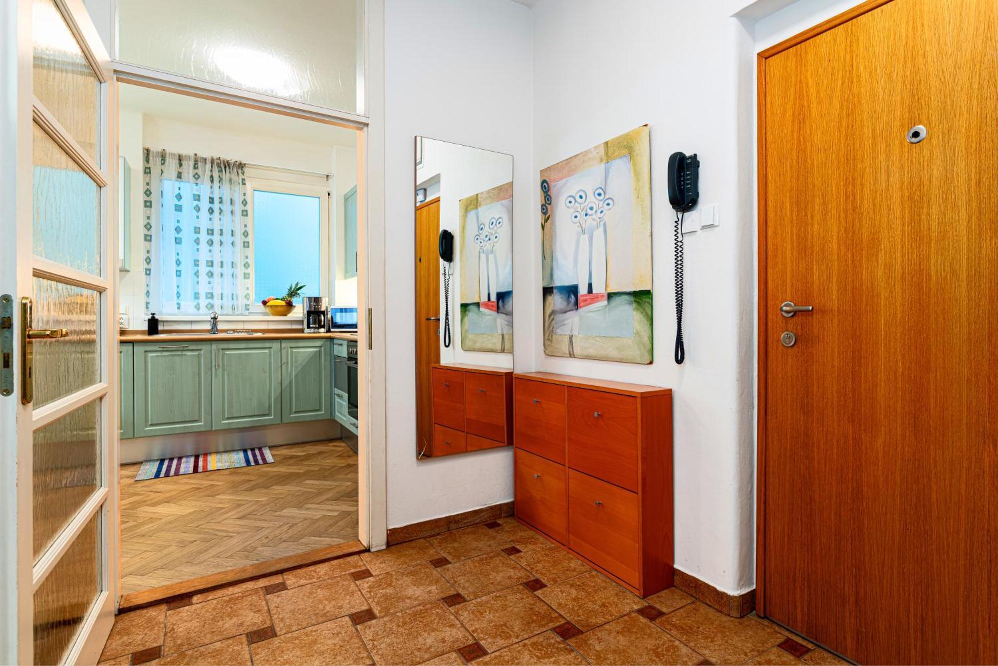 Kingdom Of Skylight Apartment *