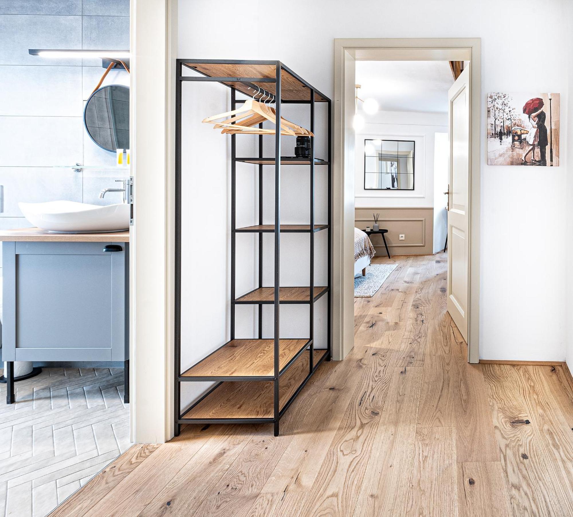 Beautifully Renovated At Lesser Town * Prag