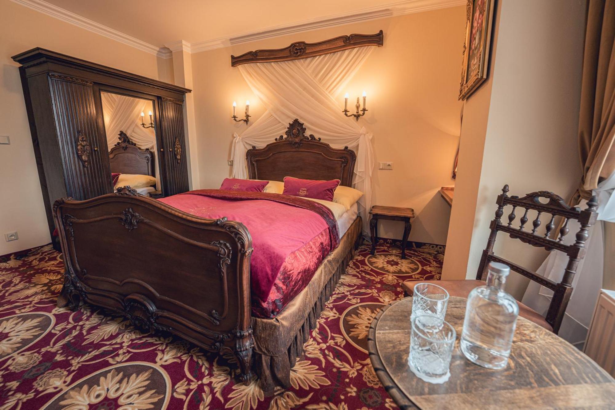 Hotel Svatojansky Dvur 4*