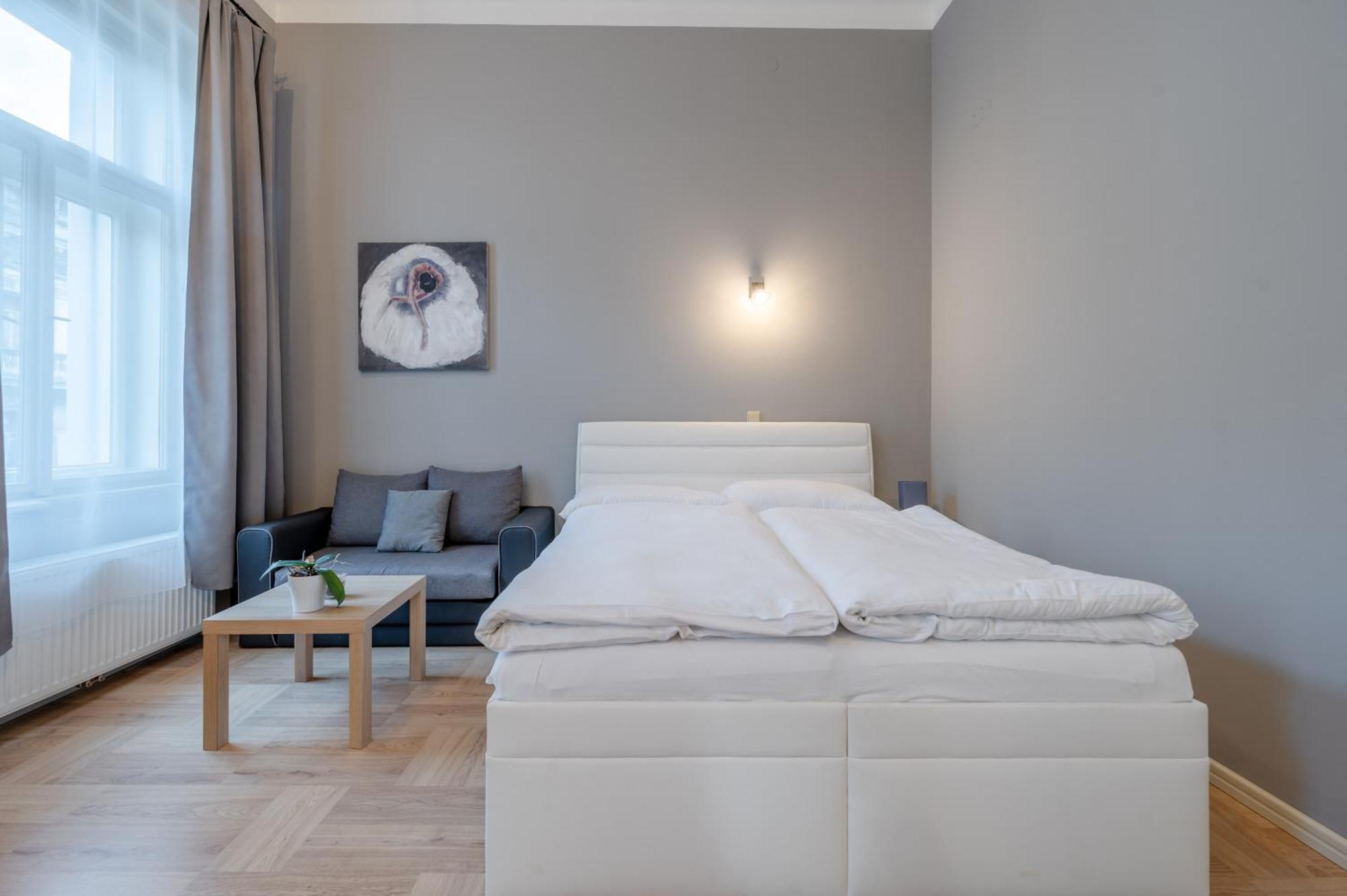 Palace Petrarca Apartment
