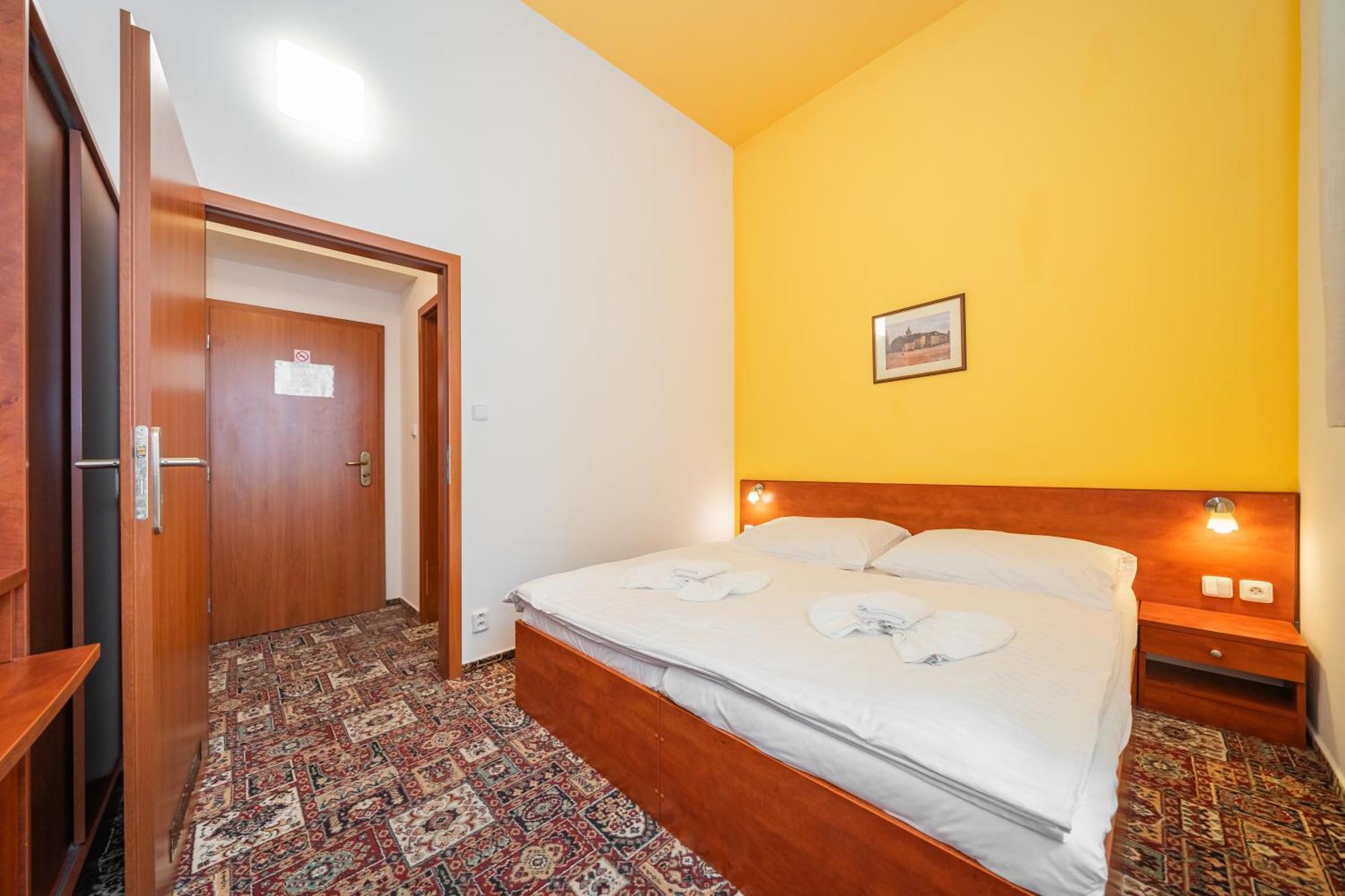 De Luxe Hotell