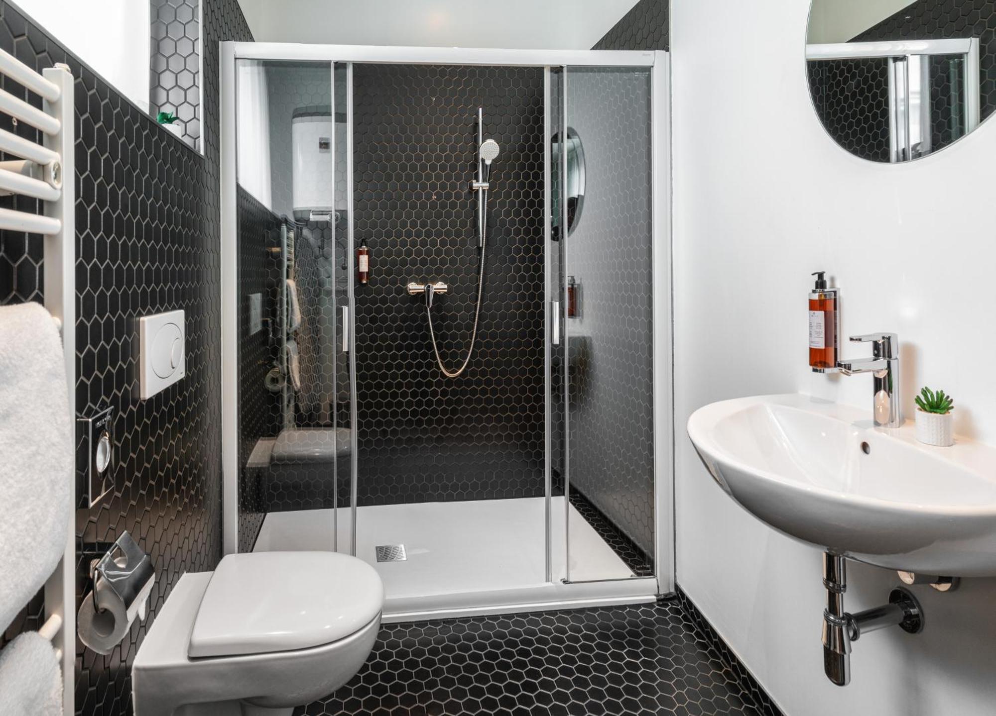 Vn17 Rooftop By Adrez 4* Prague