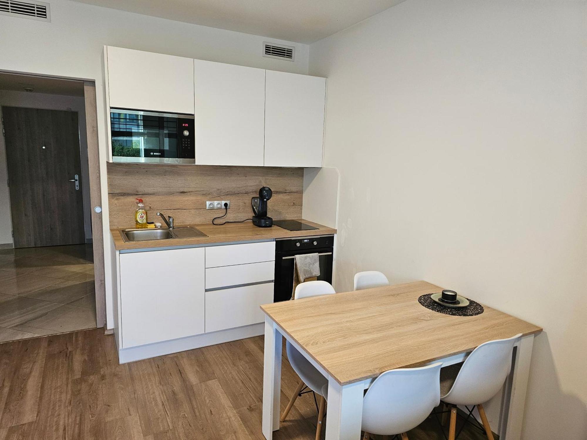 - O2 Arena With Parking Apartment