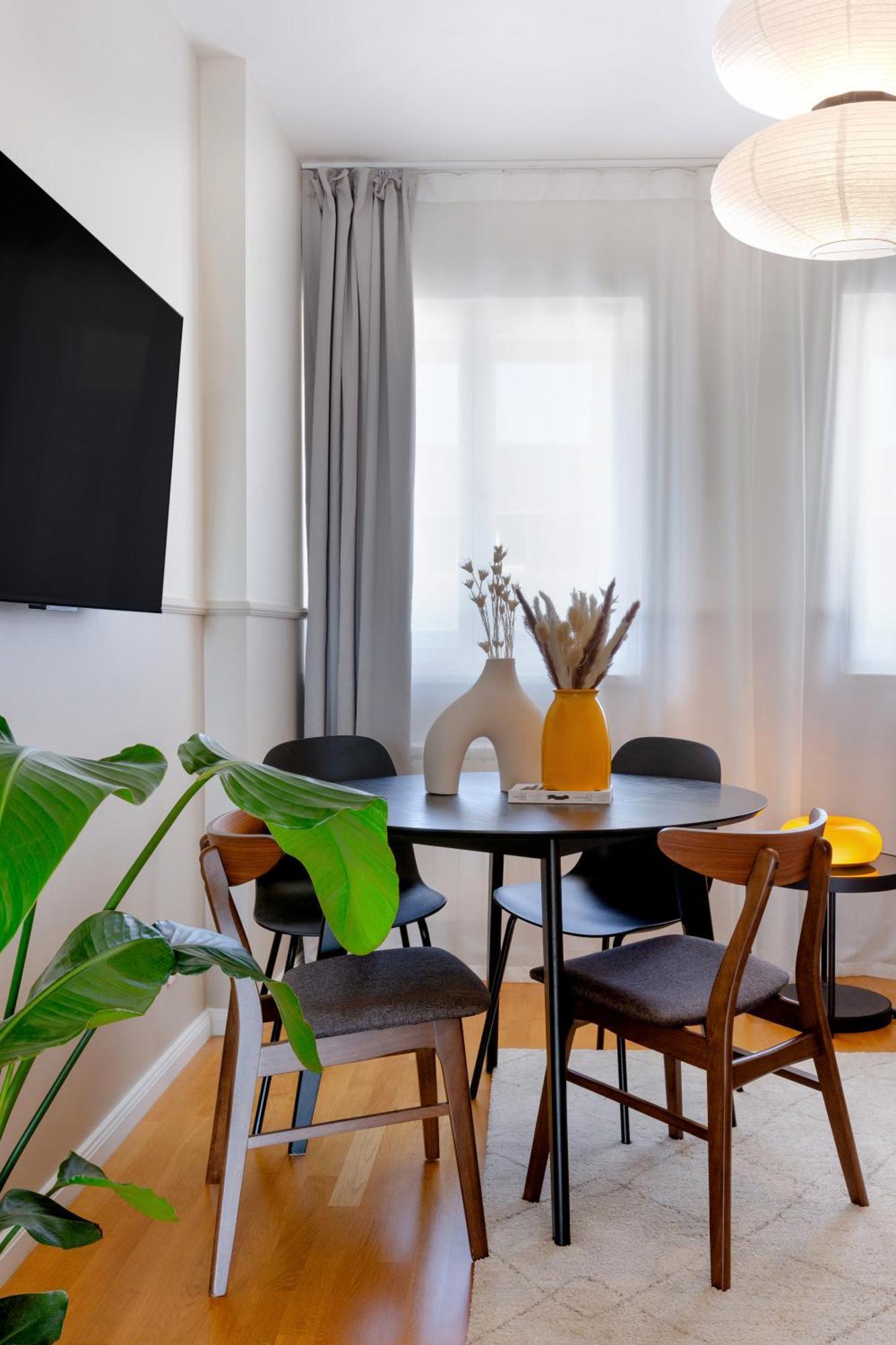 Turnkey I Vineyard Terrace Apartment