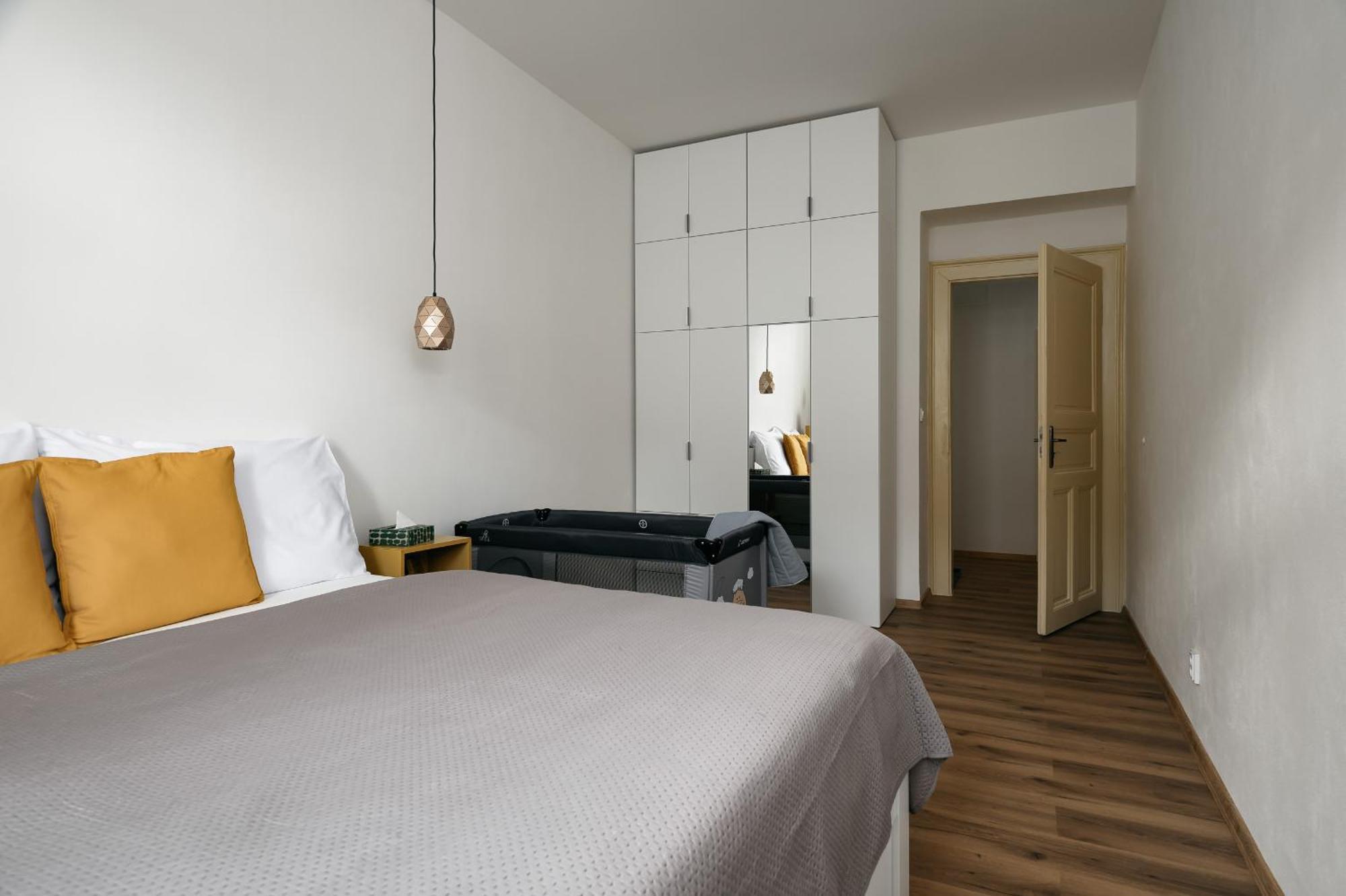 New&modern In Vibrant Area Near Centre! * Prag