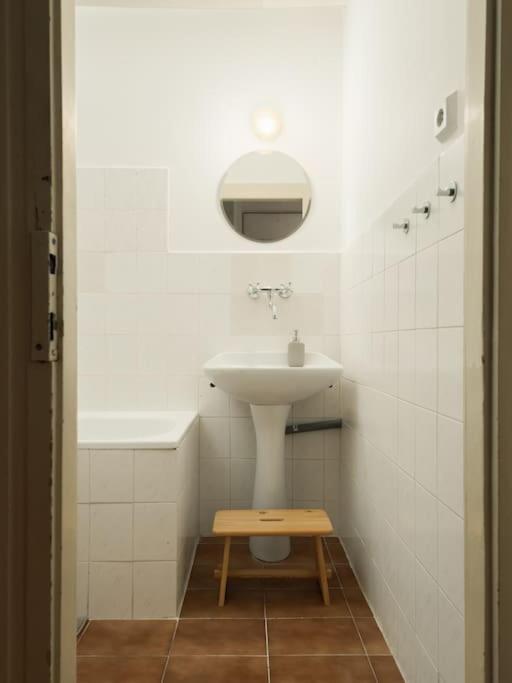 Apartment Artisan & Old-timey 2 Bedrooms *