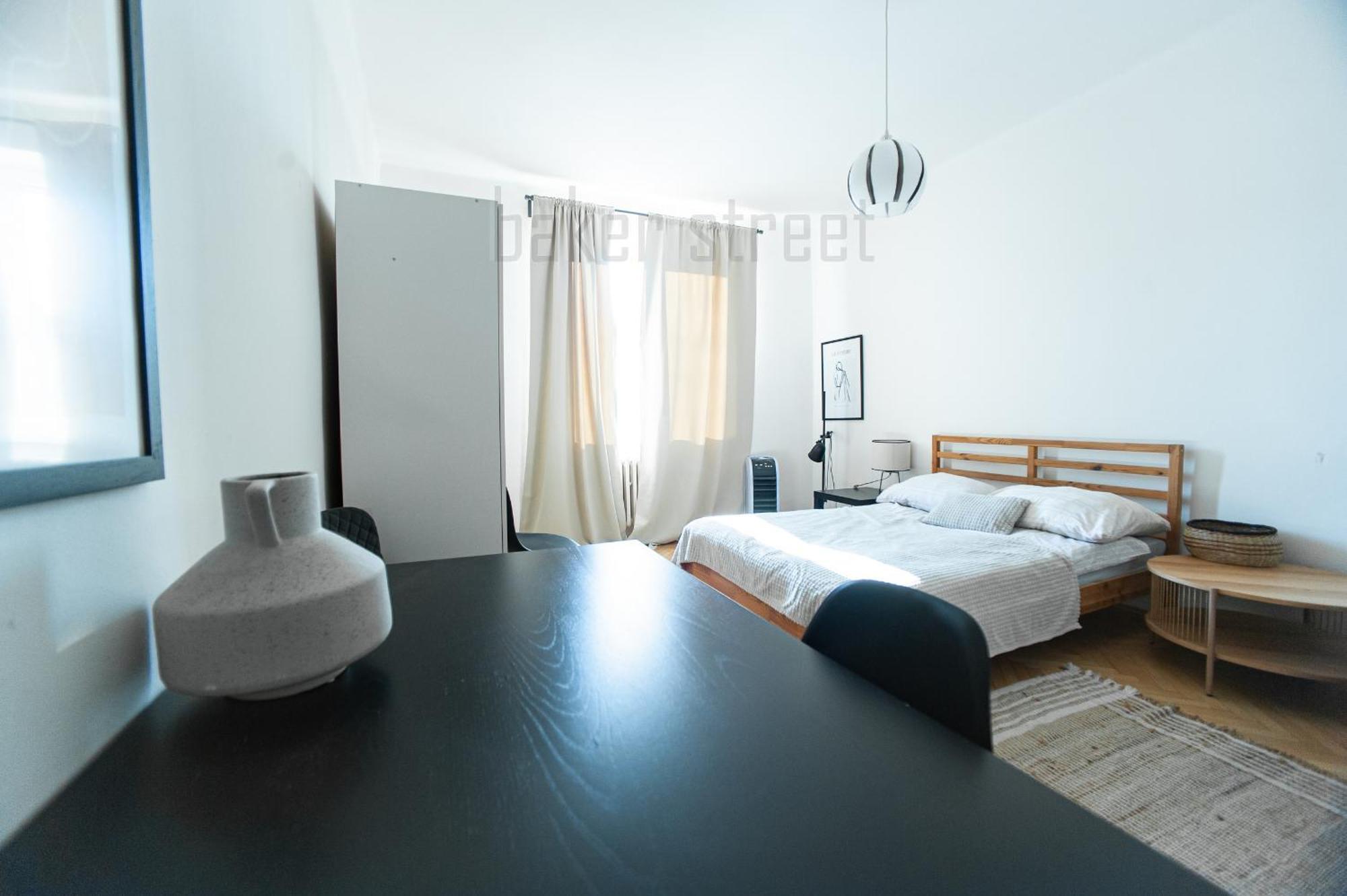 One Bedroom Close To Castle Lägenhet