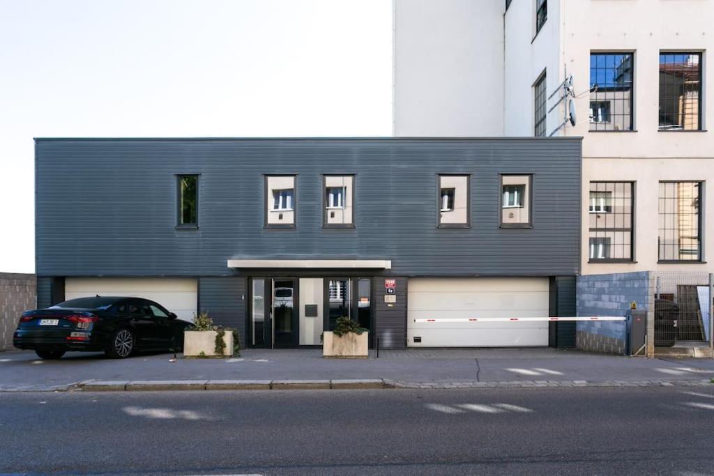 The Factory Loft Apartment