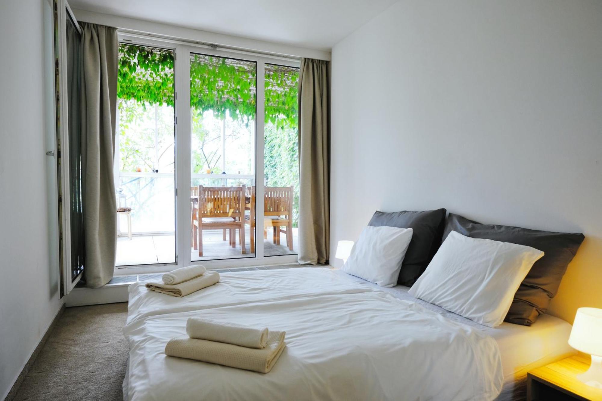 Lägenhet Vida Prostorny 220 M2 3br S Krbem A Zahradou, Idealni Pro Rodiny