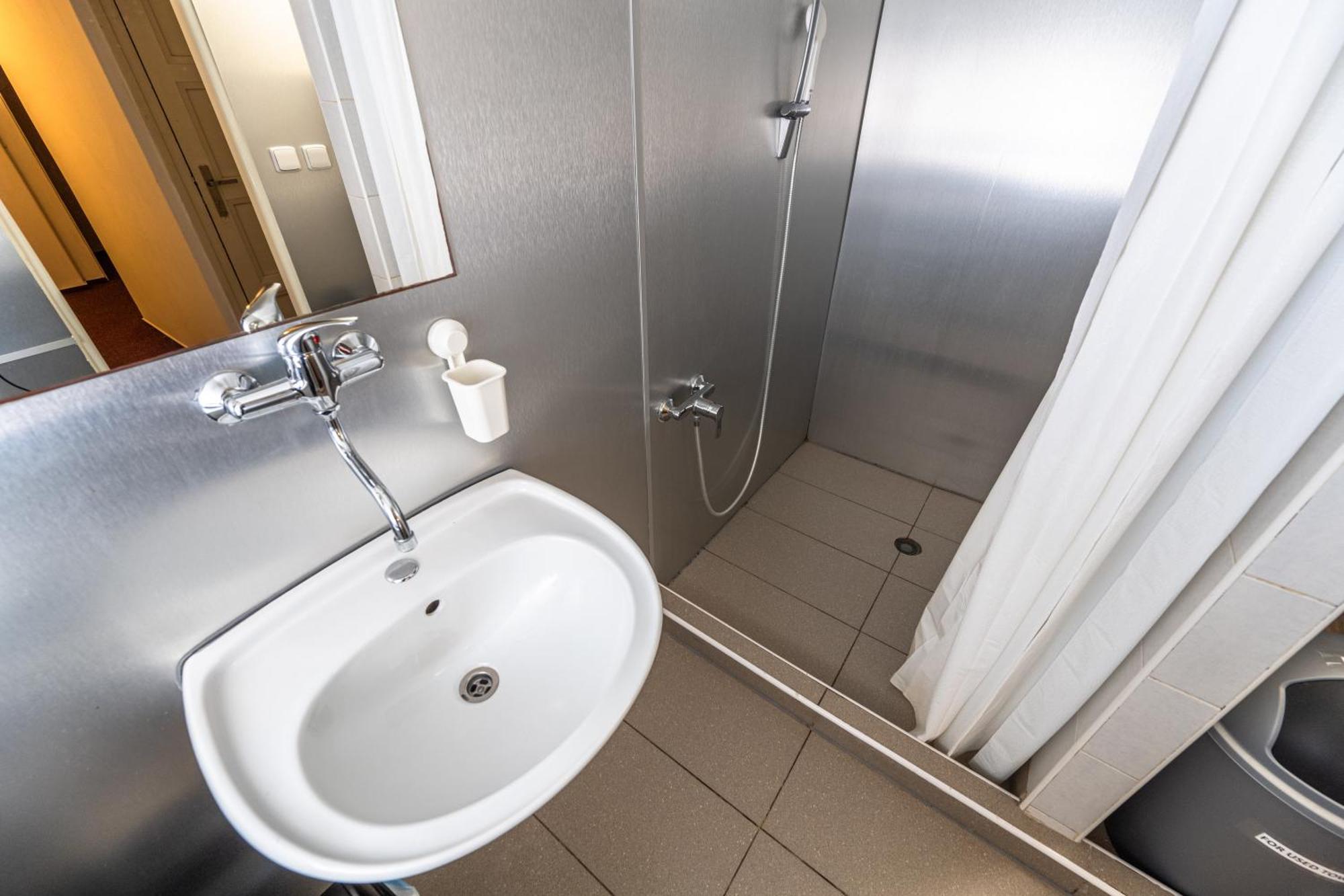 Imperia Hostel