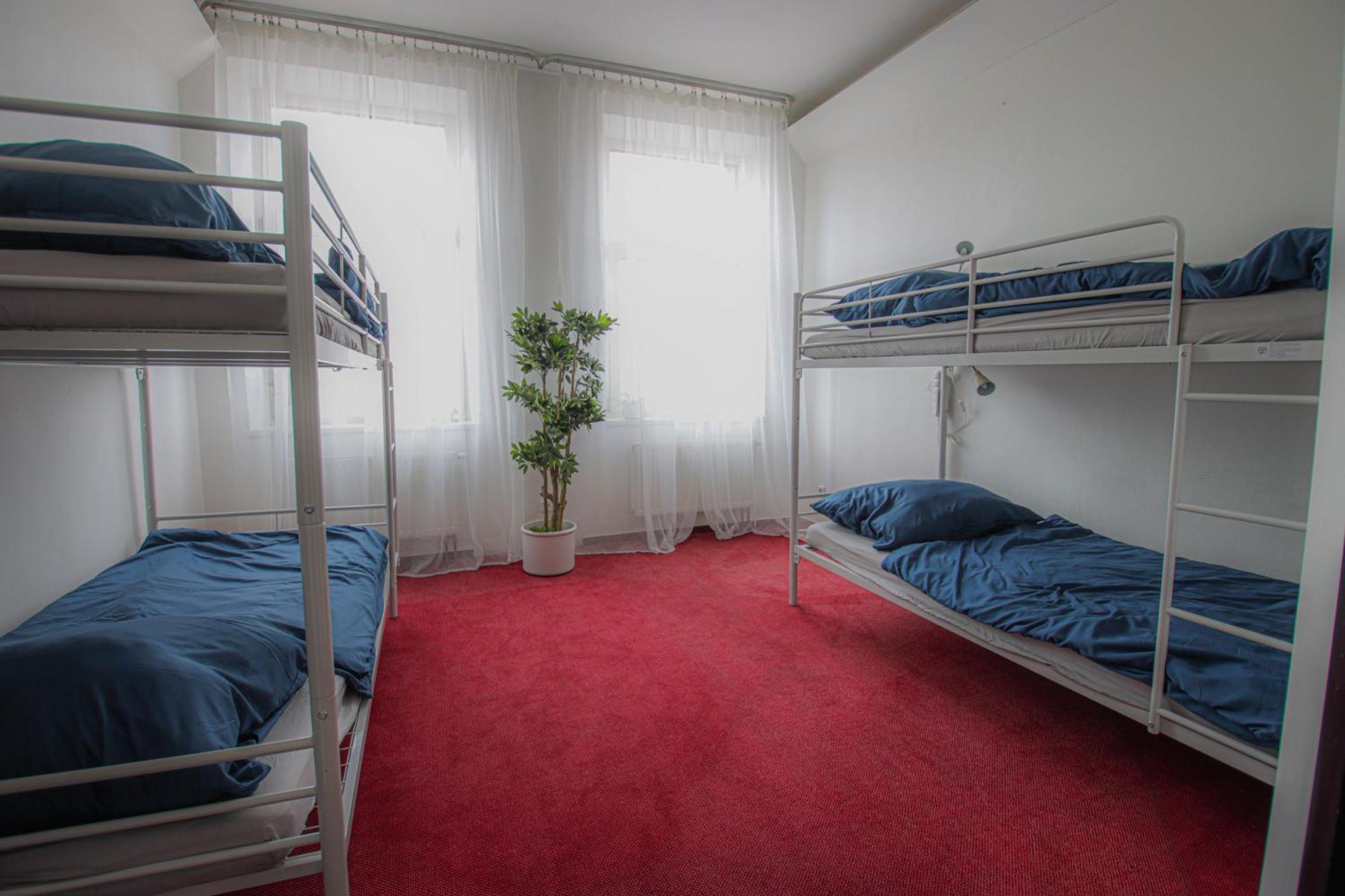 In Hostel Prag
