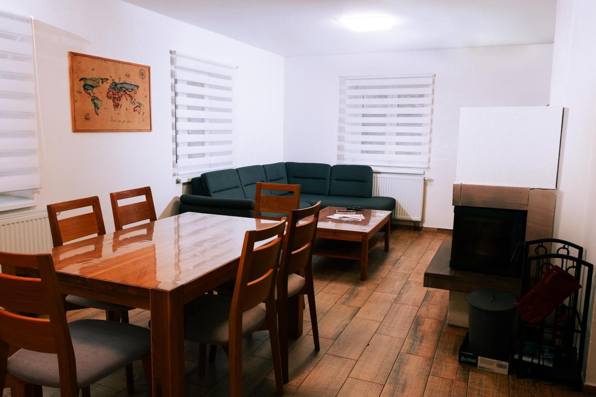 Wellness Home, Forest Getaway Villa Prag