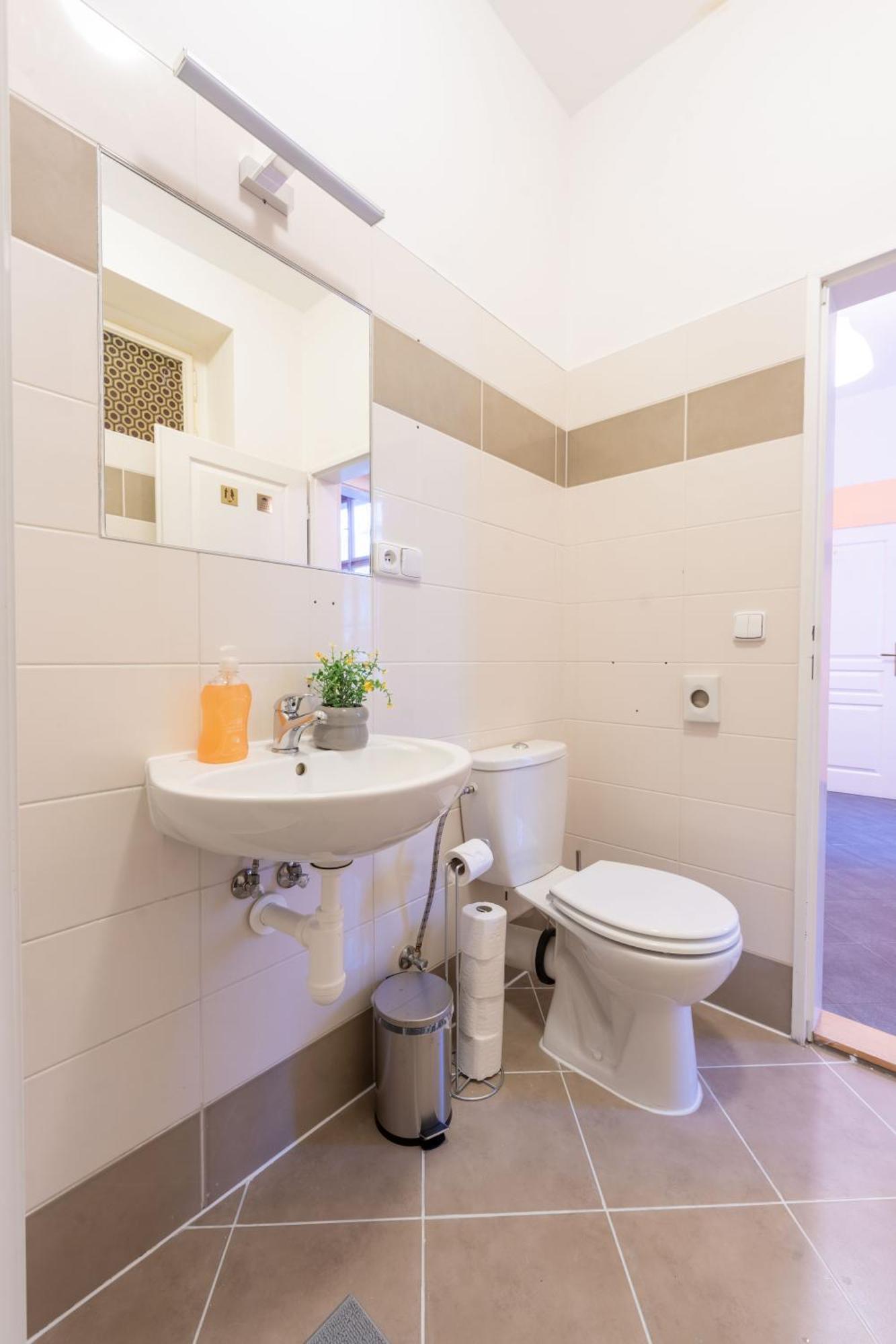 Hostel Stellar Female Prag