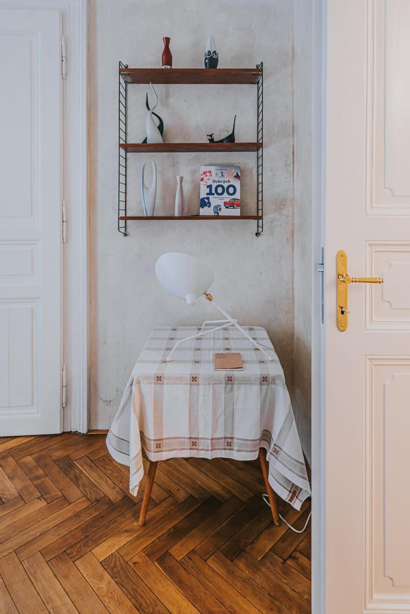Bohemian Experience * Prague