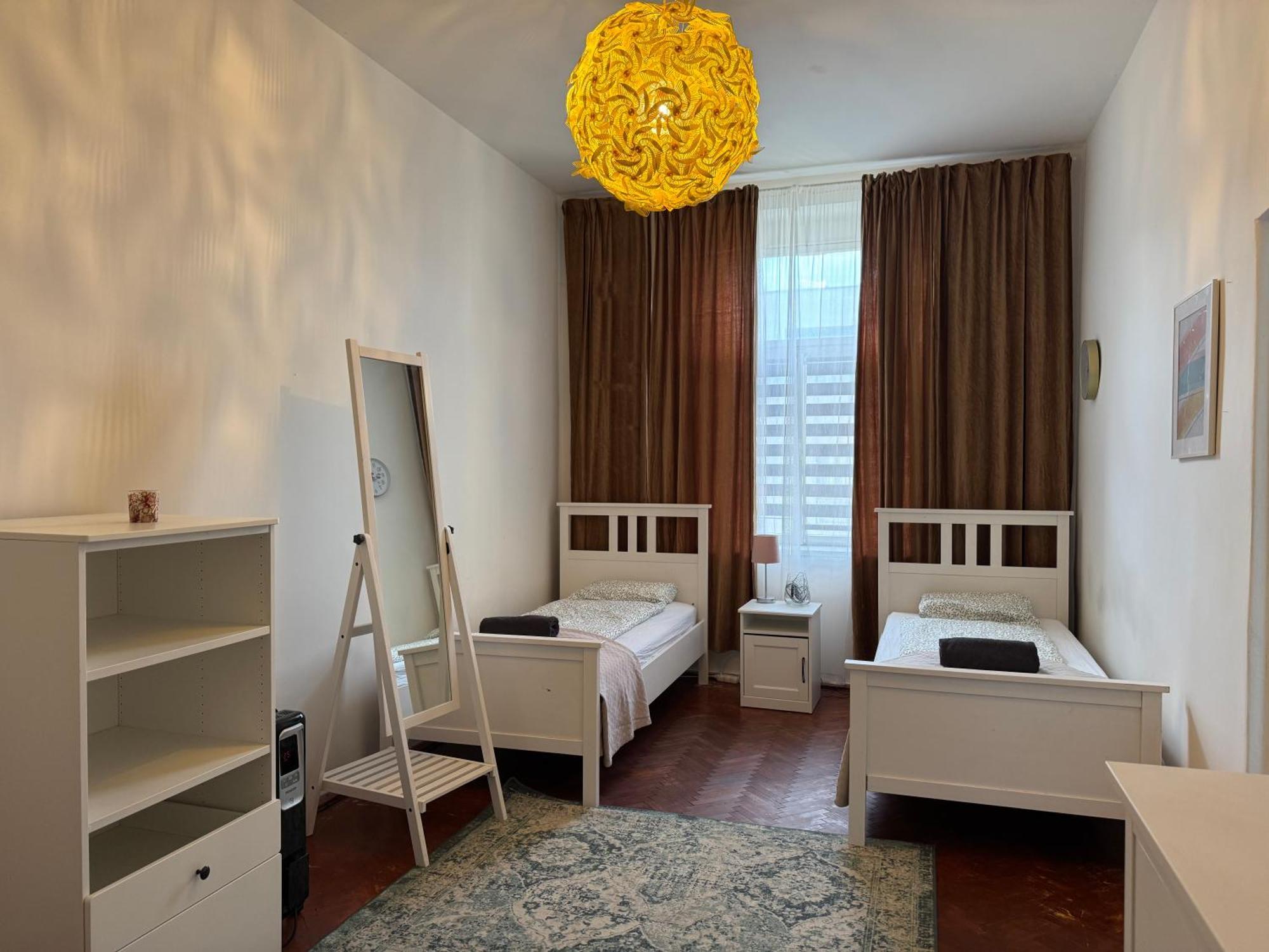 2bdr Pretty In The Local Area Of Apartment *