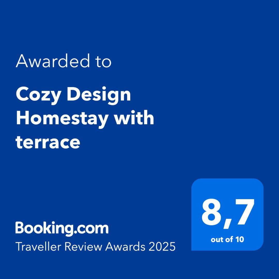 Apartment Cozy Design With Terrace *