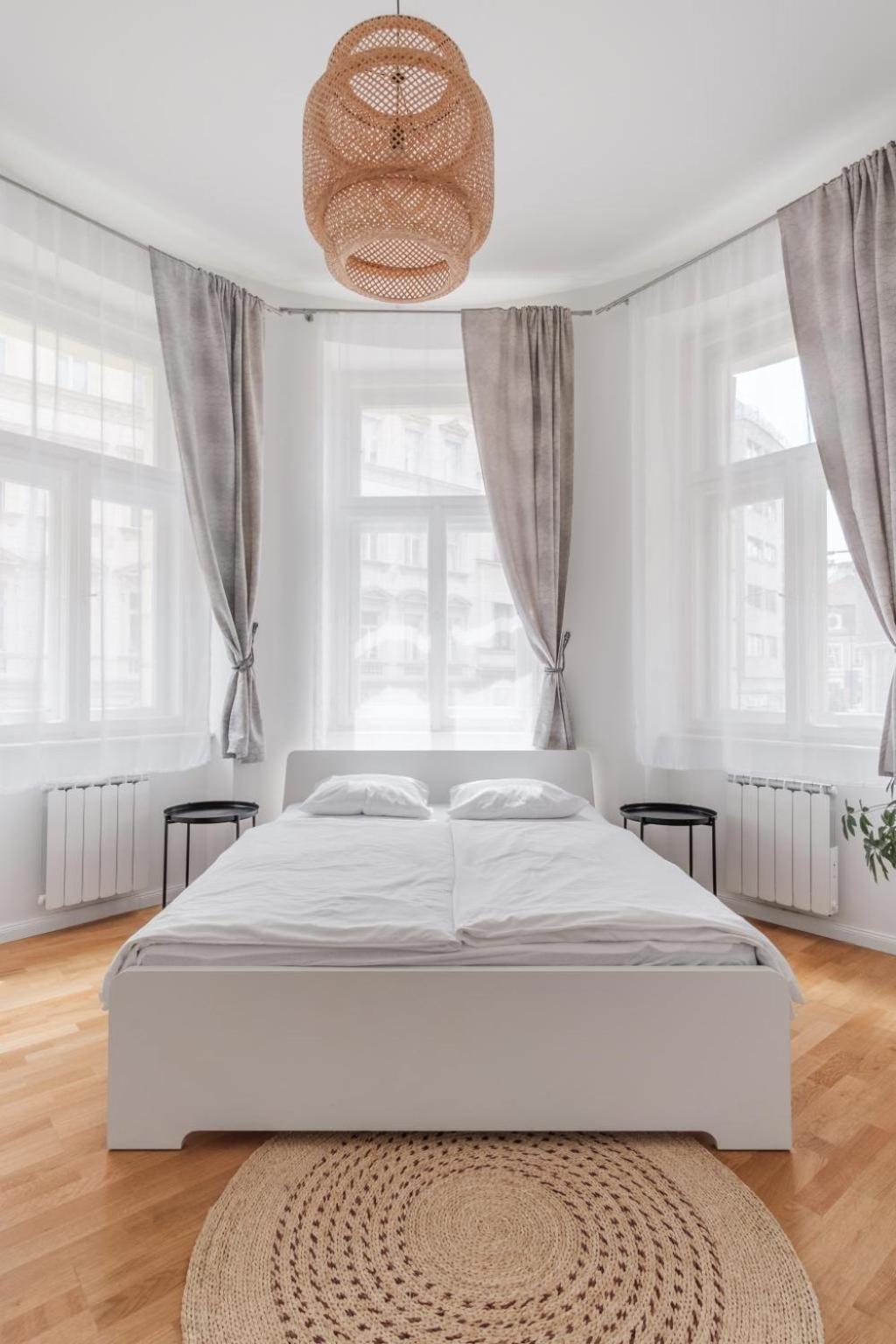 Days - Elegant Near Wenceslas Square Apartment Prag
